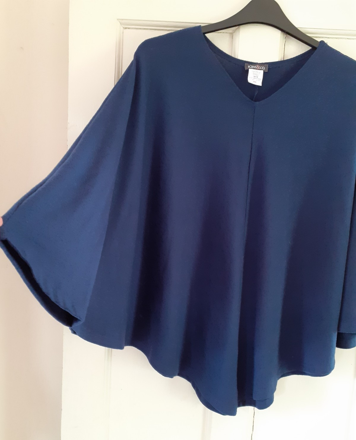 Kim & Co Navy V-Neck Poncho Top. Size S/M
