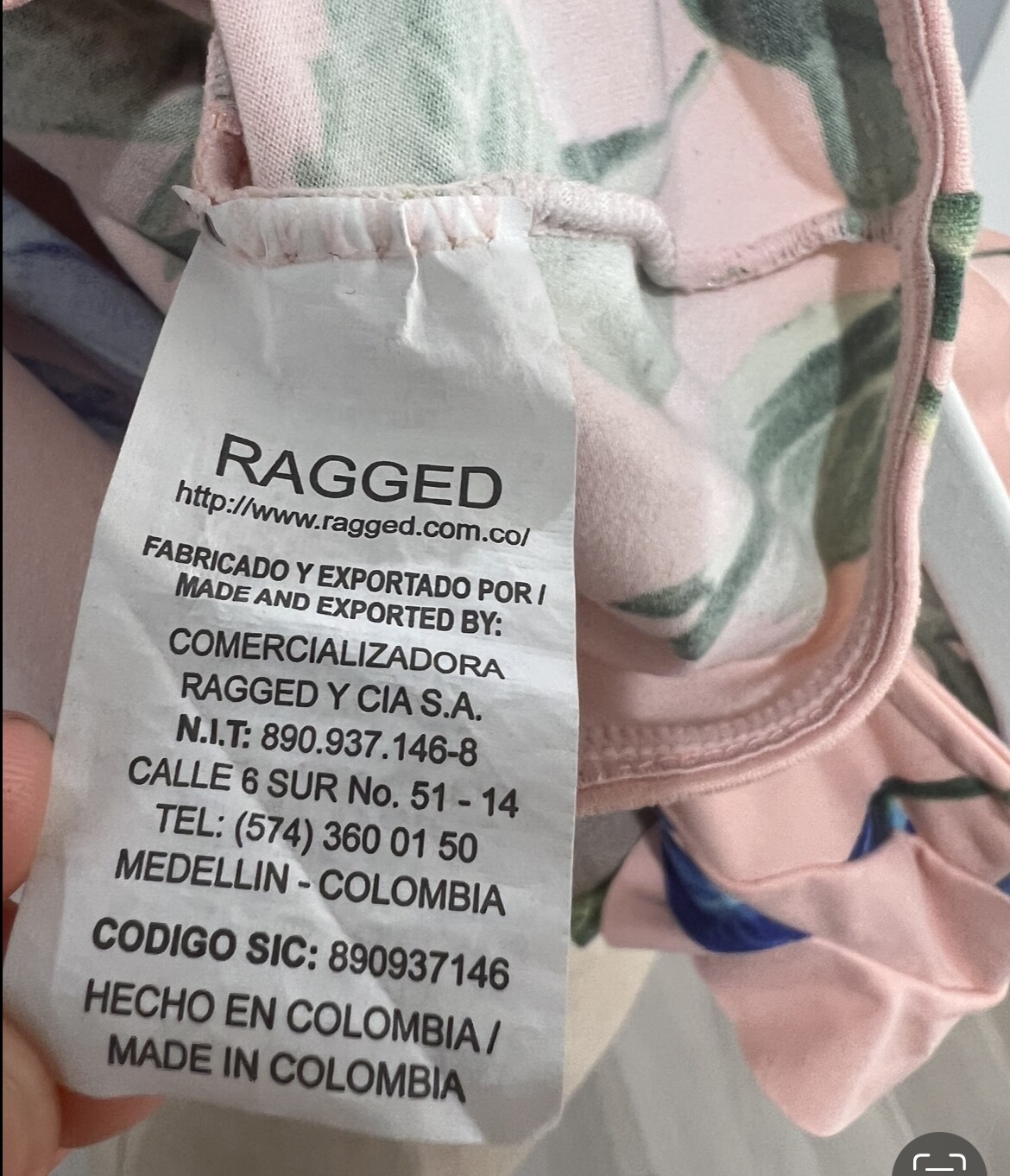 Ragged Womens Bodysuit top Size S Stretch Colombian Brand Baby Pink Floral