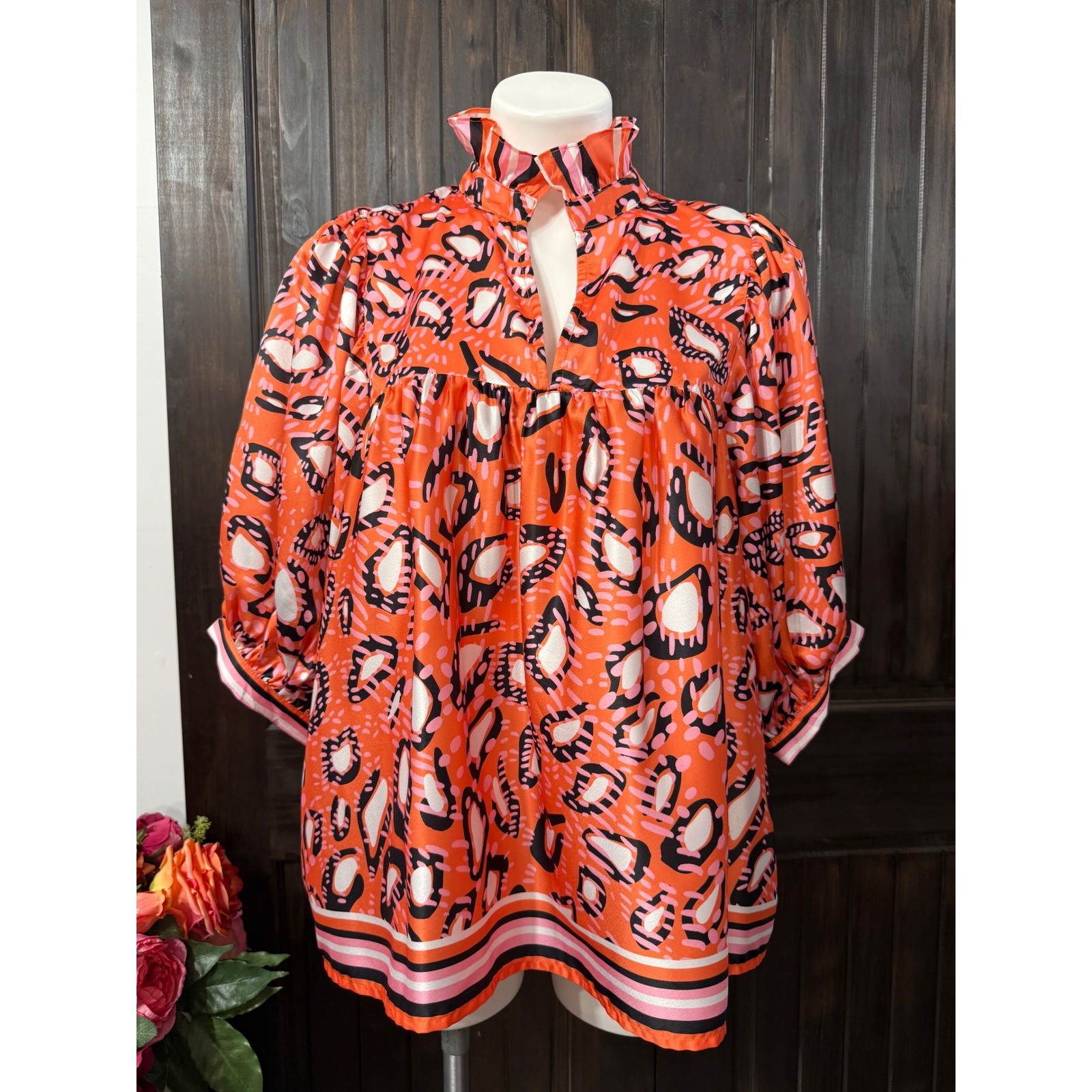 Jade Melody Tam Womens Orange Abstract Print Ruffle Neck Satin Babydoll Blouse L