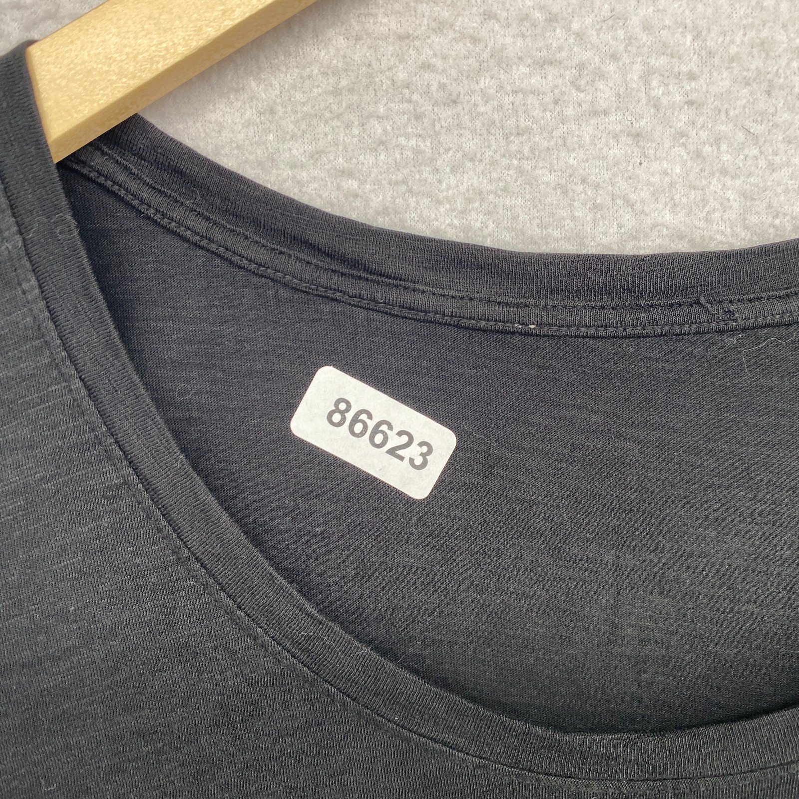 EILEEN FISHER Top L Organic Cotton Slub Jersey Scoop Neck Cap Sleeve Black