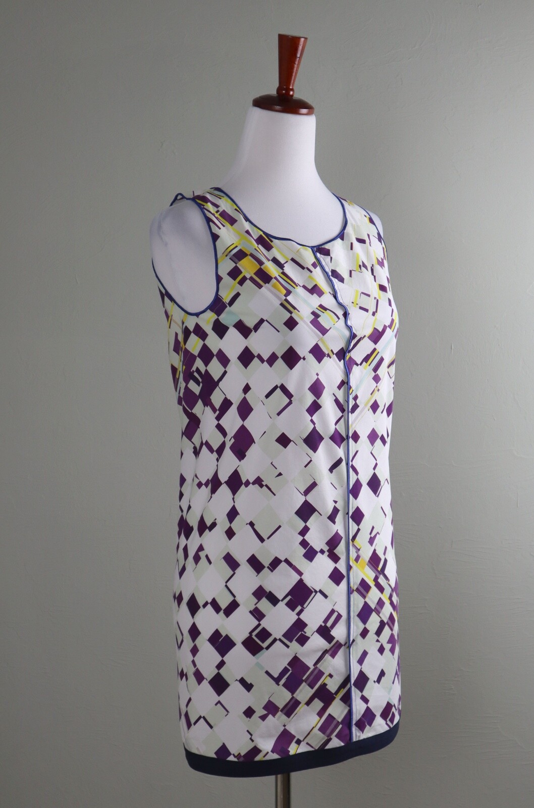 ROHKA NWT $372 Geo Printed Embroidered Seams Tunic Tank Top Size Small