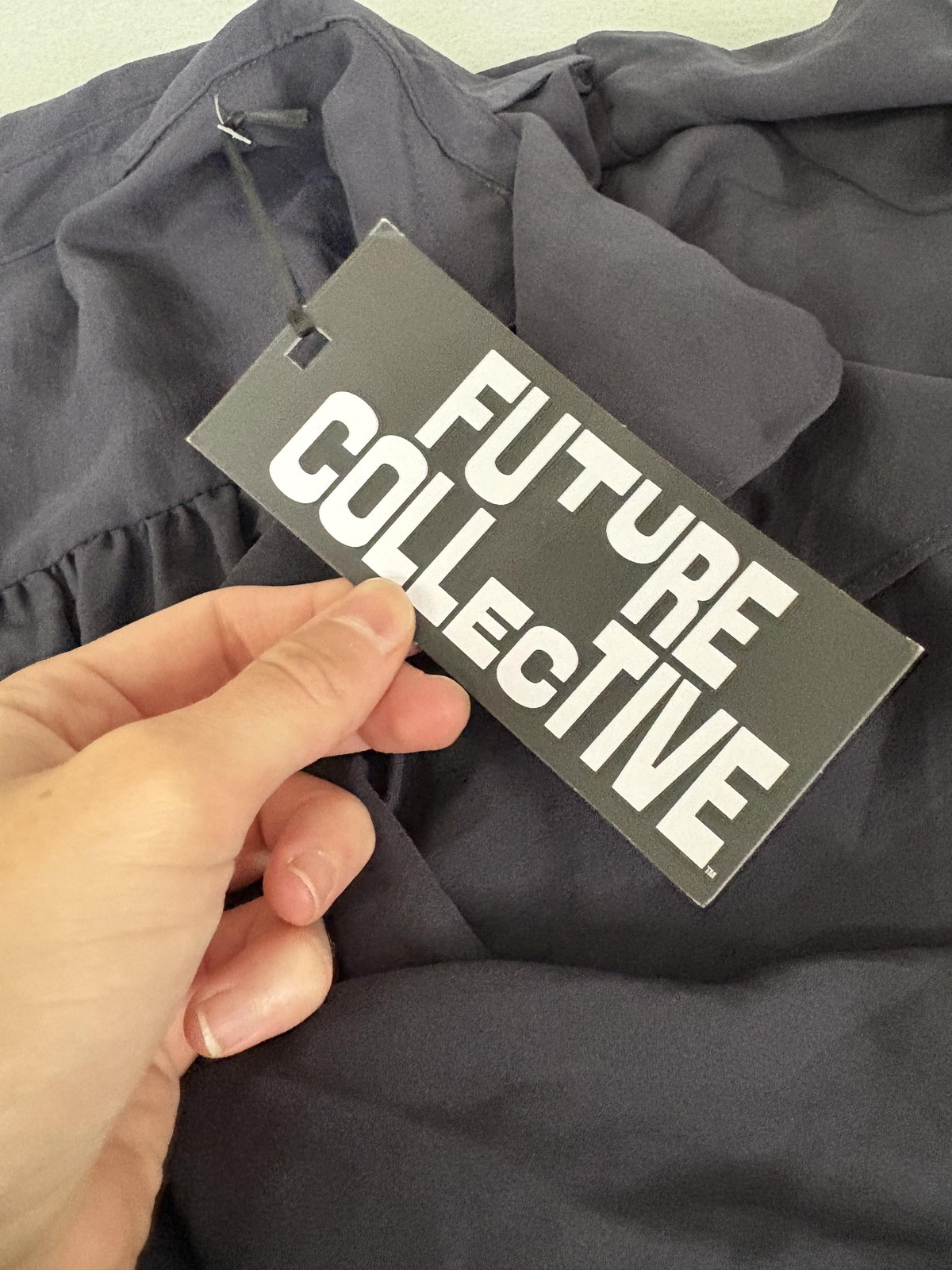Future Collective Shirt Womens Large Gray Button Front Tie Waist Lightweight New