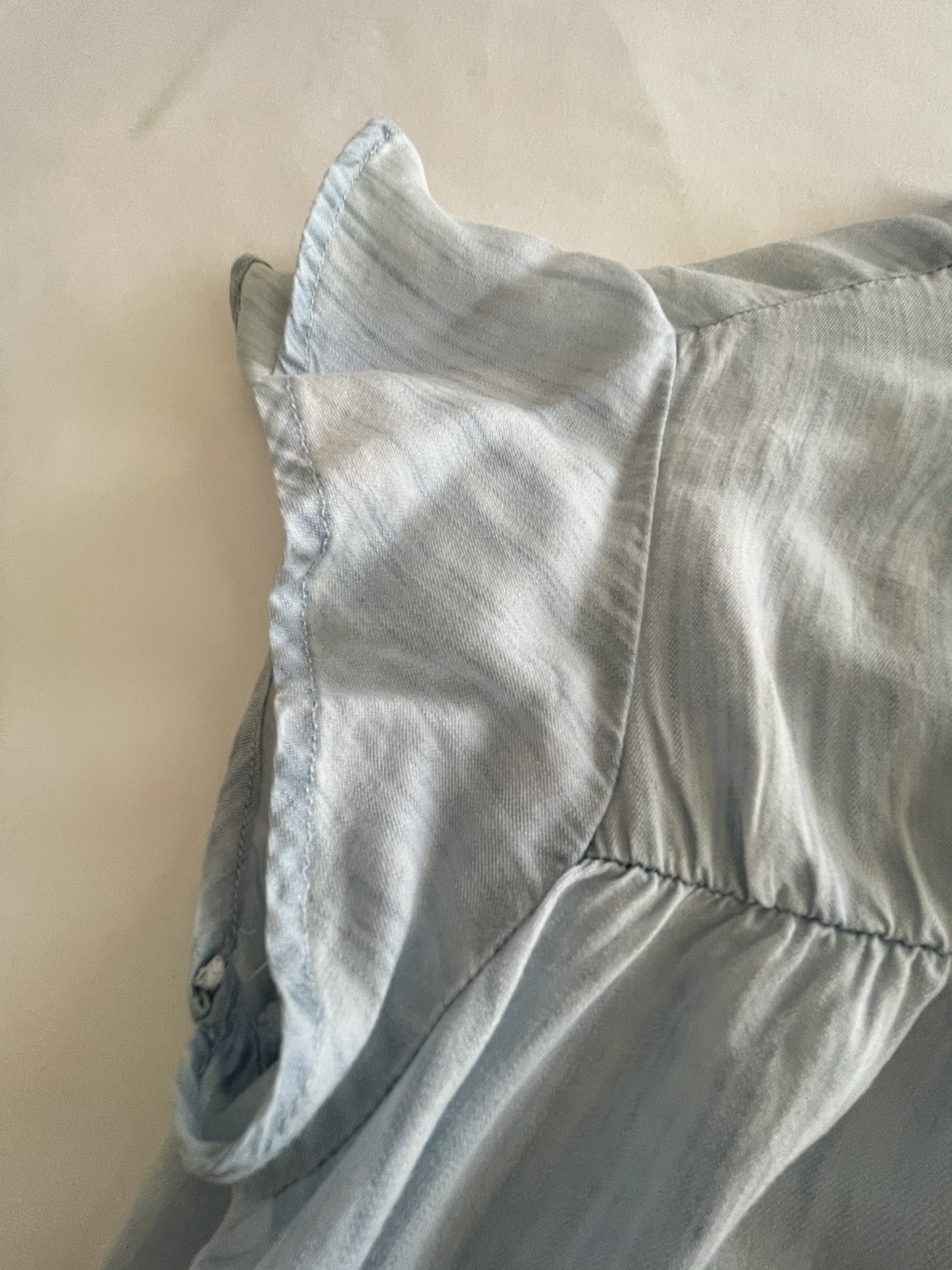 Women’s Light Blue Ruffle Sleeve Blouse Size S
