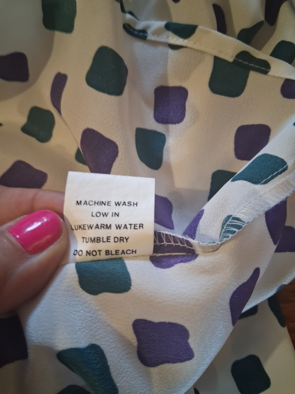 Vintage Leslie Fay Womens Off White Purple And Green Square Print Blouse Size 18