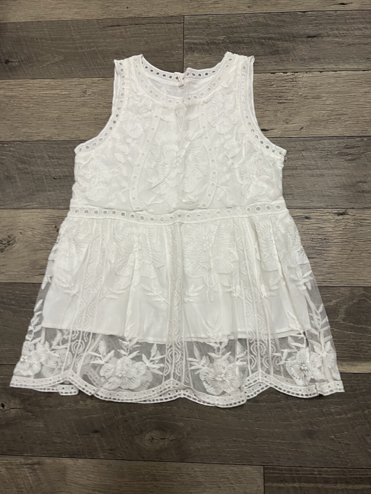 Boutique Pink Blush white lace lined sleeveless tunic size S
