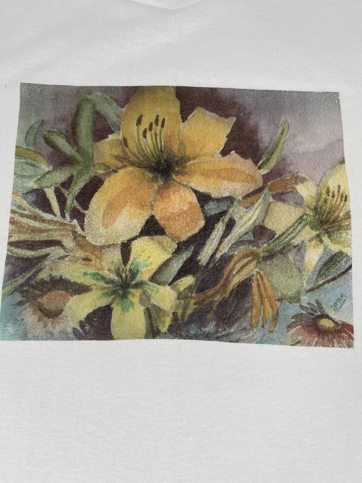 White Floral Transfer Graphic T-Shirt Short Sleeve Women’s Size Large