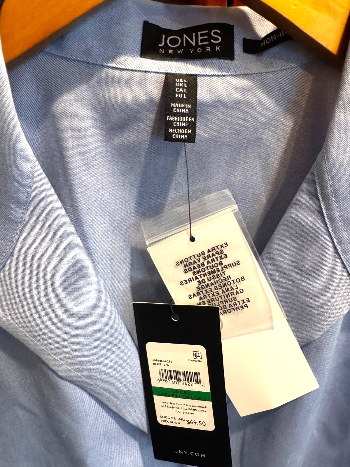 NWT Jones New York Non-Iron Blue Sleeveless Easy Care Button-Up Shirt Size L