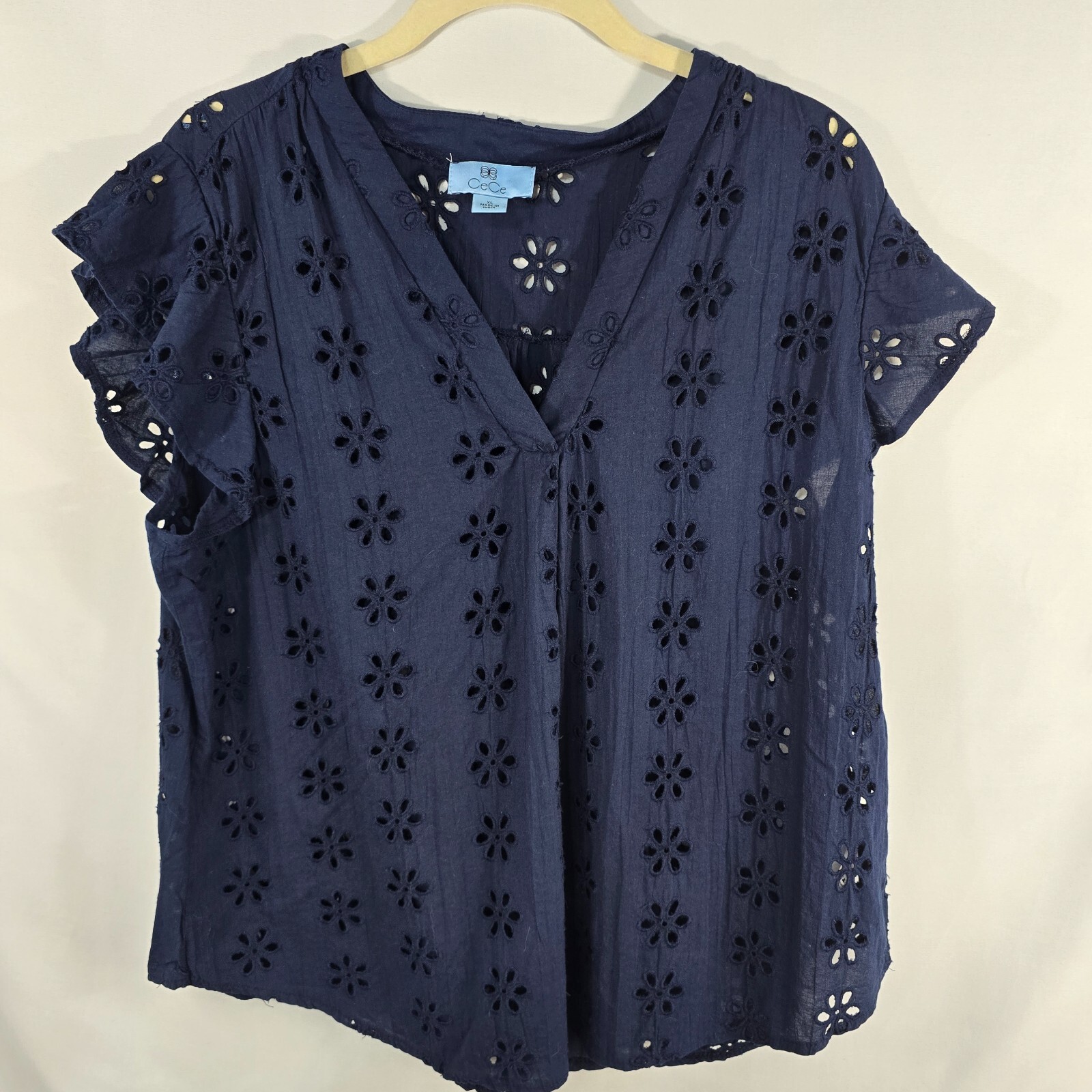 Bundle Of 4 Women’s XL Career Blouses Bundle Multiple Colors & Brands (NN-18)