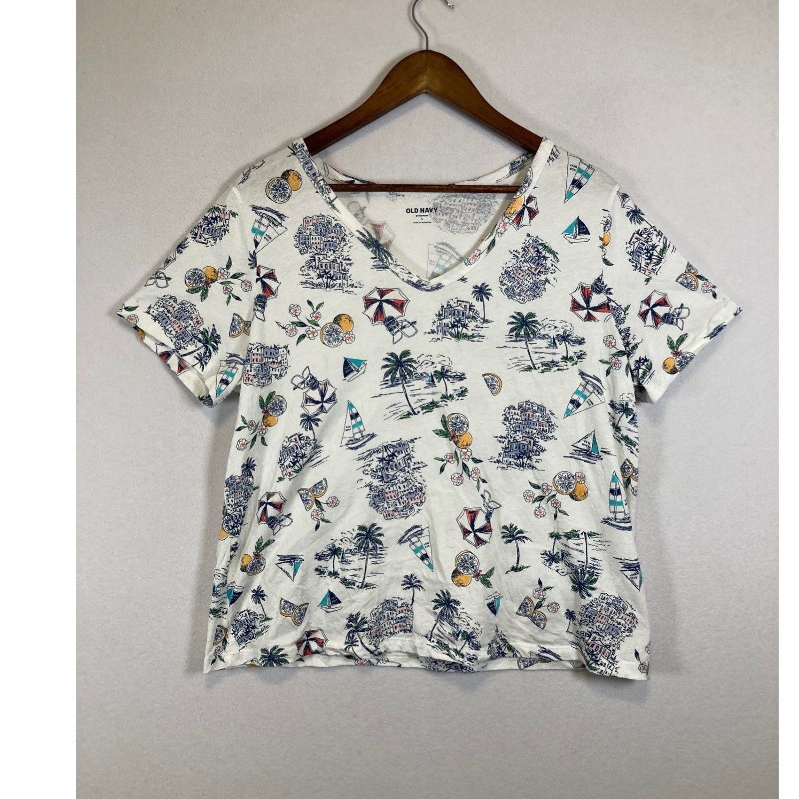 Old Navy Everywear T-Shirt Women Large White Tropical Coastal V-Neck Cotton Tee
