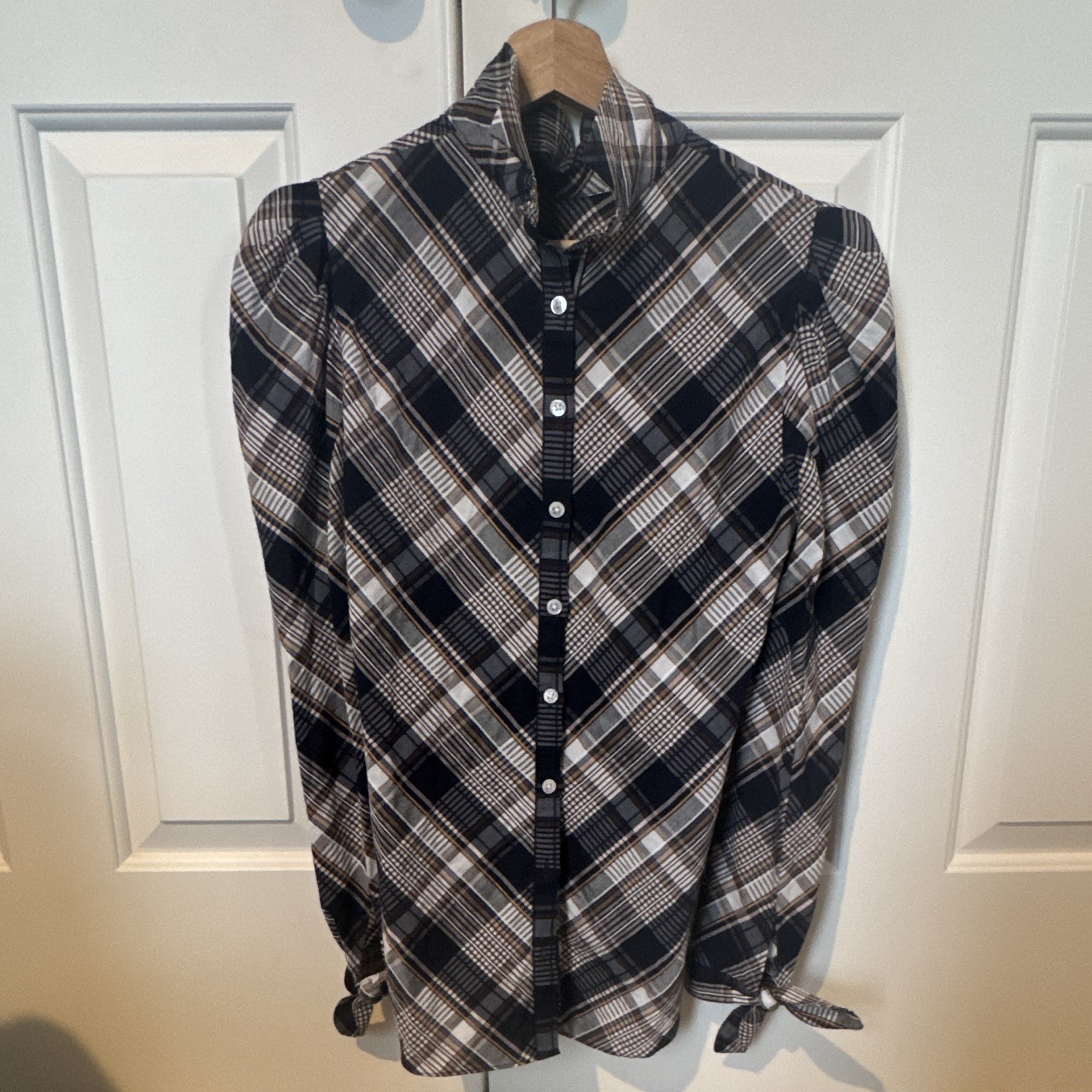 VERONICA BEARD Black/White/Gray Plaid Button-Up Blouse Collared Puff Sleeve S