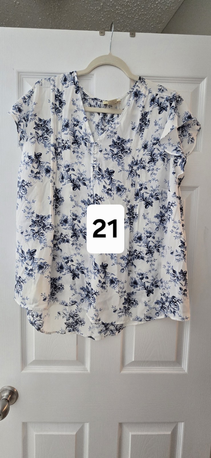 Womens Plus Size 1X Tops – Lot Of 22 Pieces Various Brands EUC