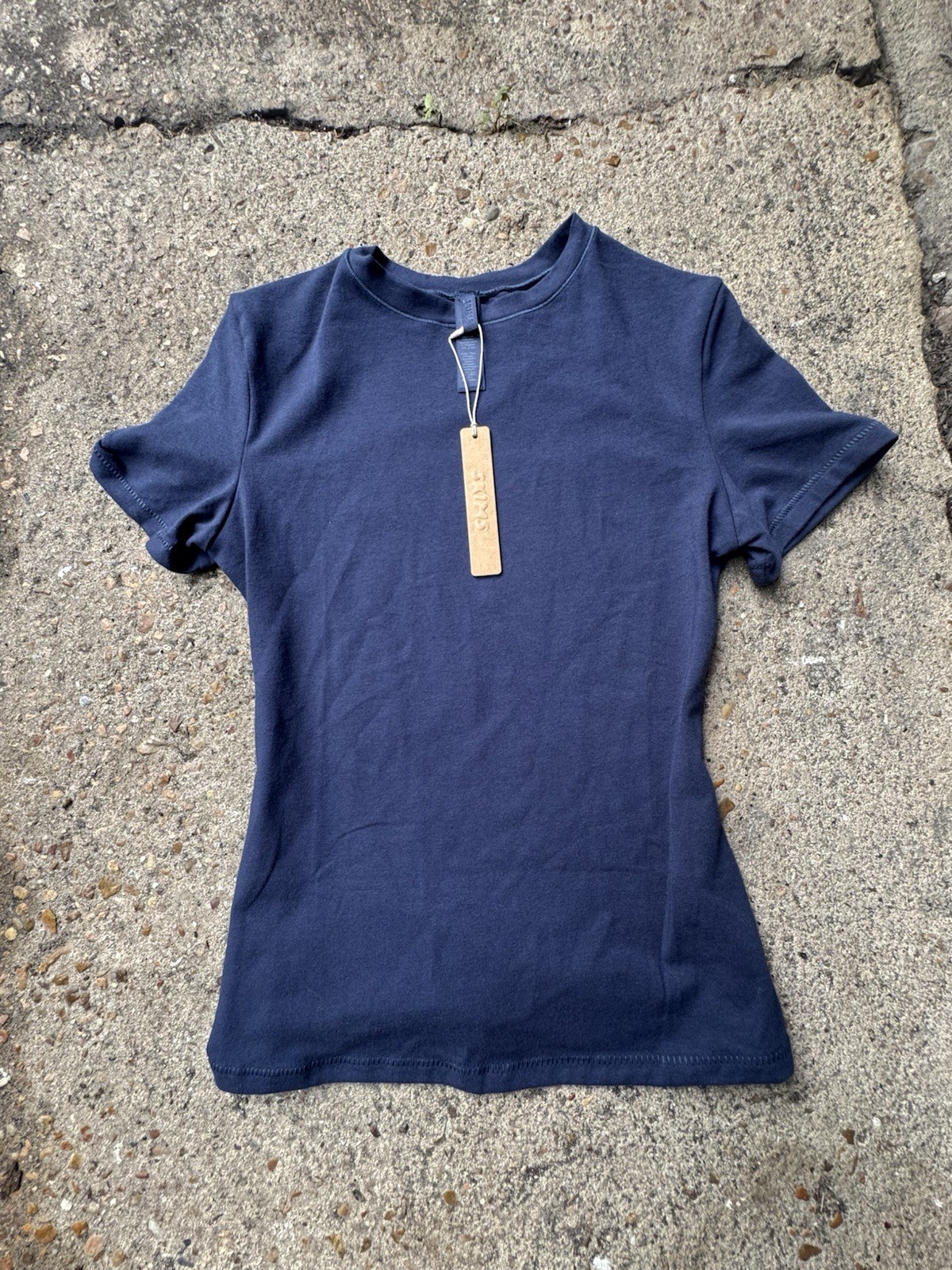 NWT Skims Navy Women’s Jersey Short Sleeve Crew Neck T-Shirt Solid Casual Size S