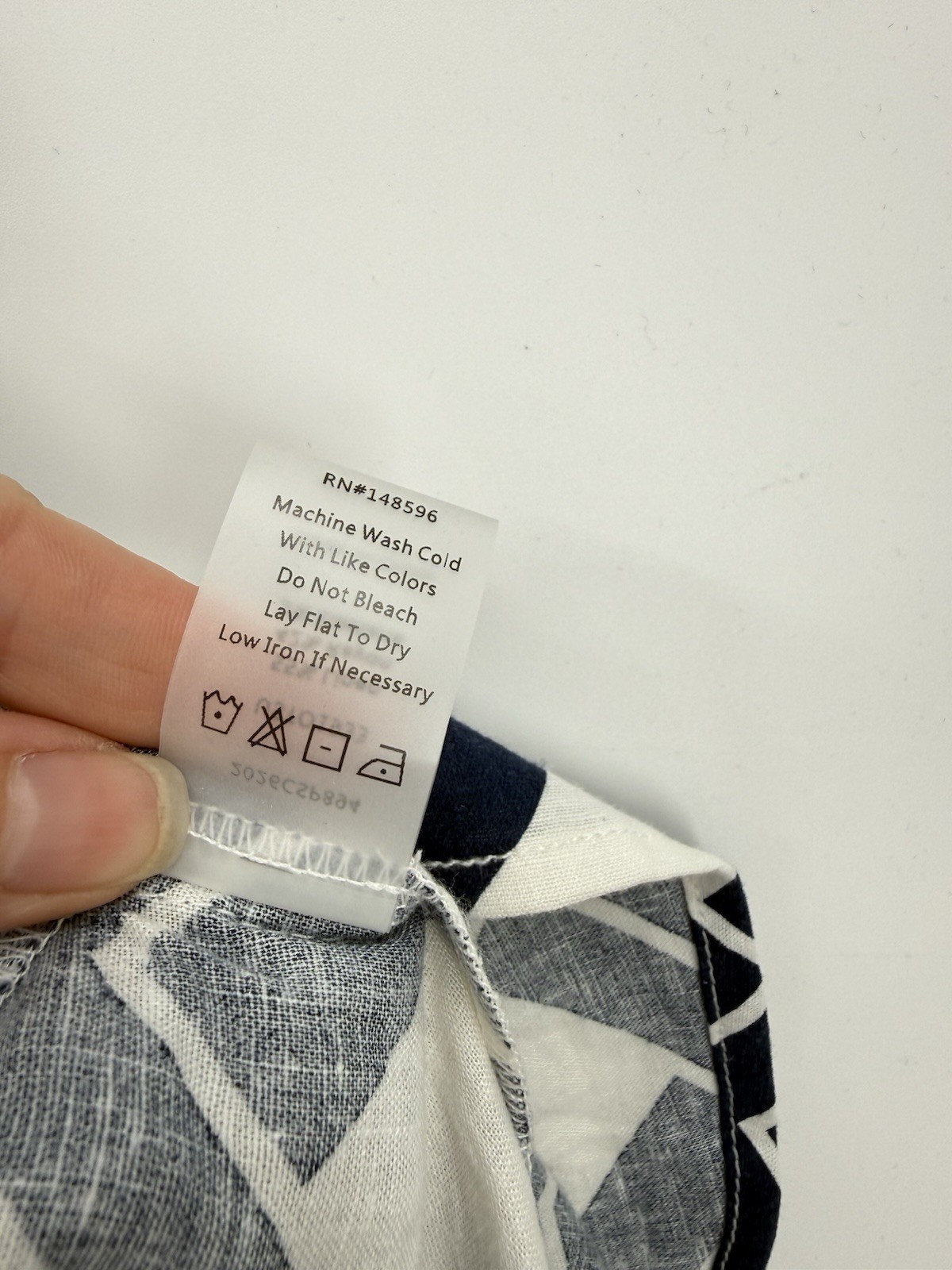 Universal Standard Avalon Linen Blend Blouse in Geometrica Print Size L, 22-24