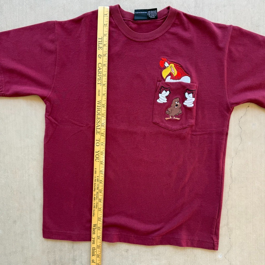 Vintage 1998 Foghorn Leghorn Pocket T Shirt Warner Bros Studio Store XS Burgund