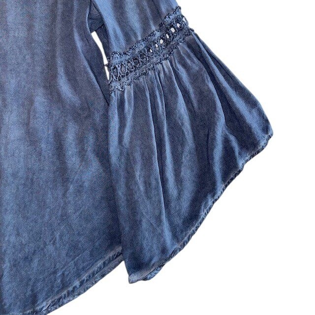 Spense Oil Wash Bell Sleeve Top Crochet Trim Long Sleeve Blouse Blue Size L