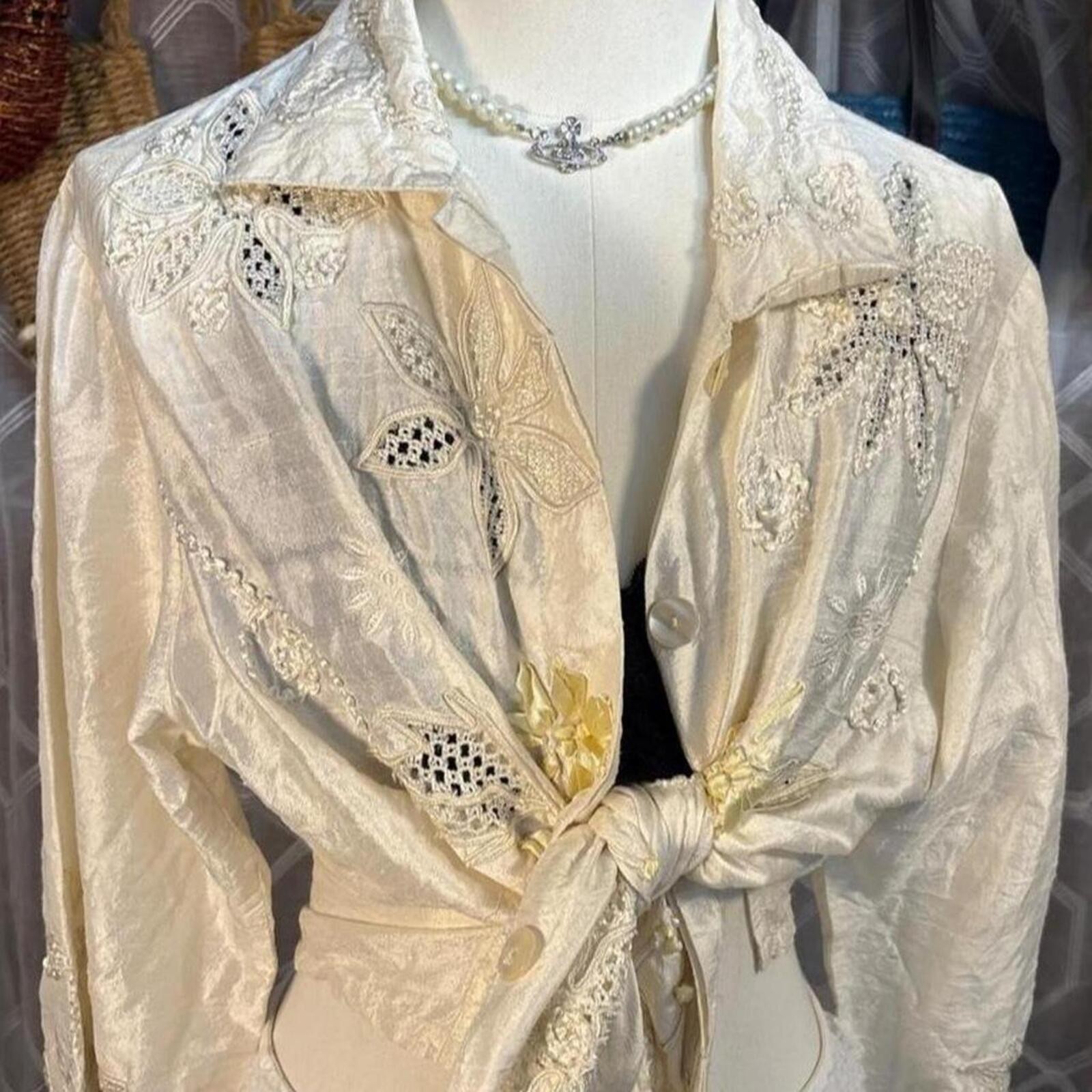 Sandy Starkman 100% Silk Embroidered Floral Button Front Jacket Large 3d flowers