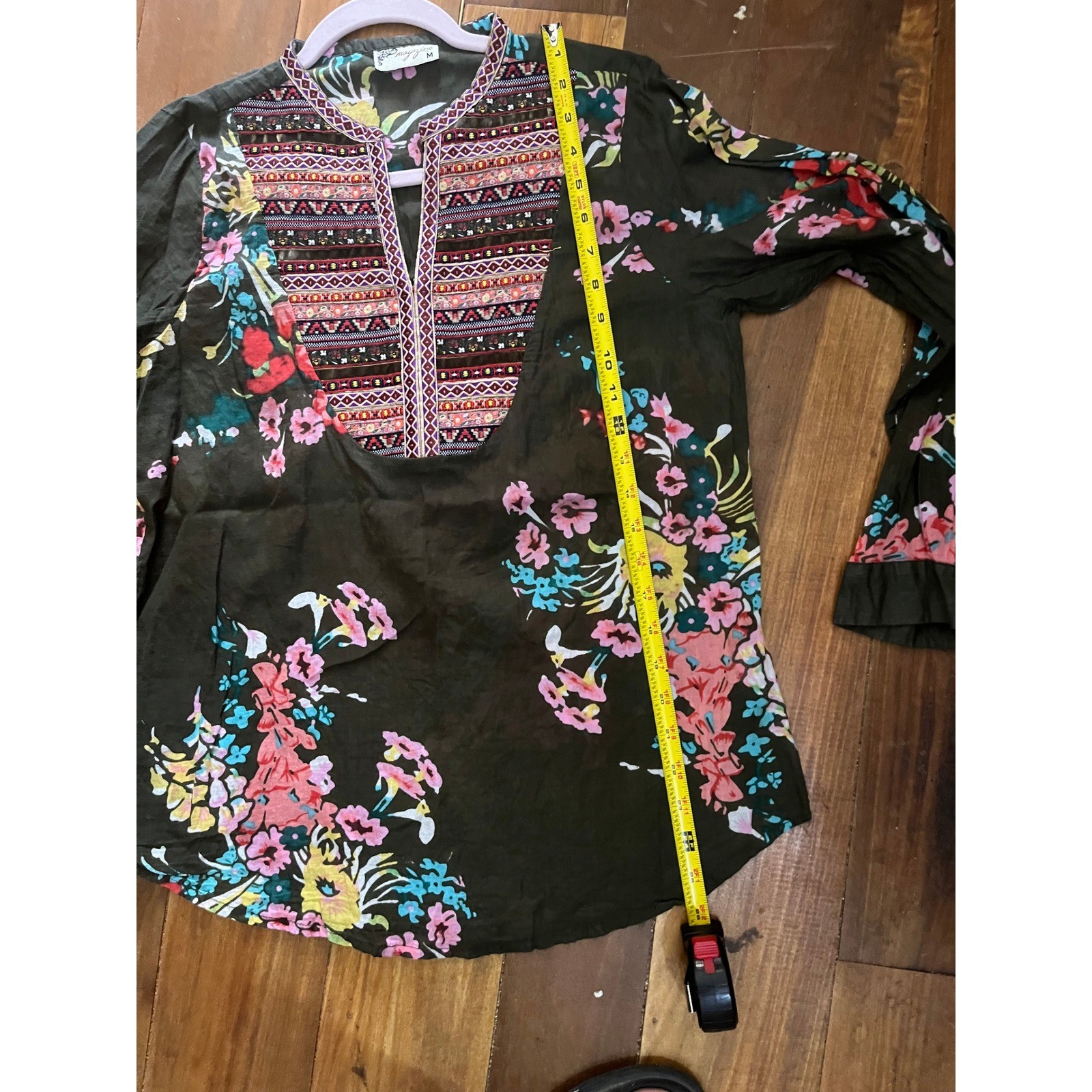 Magazine Womens Floral Embroidered Bib Tunic Blouse Olive Green Long Sleeve M