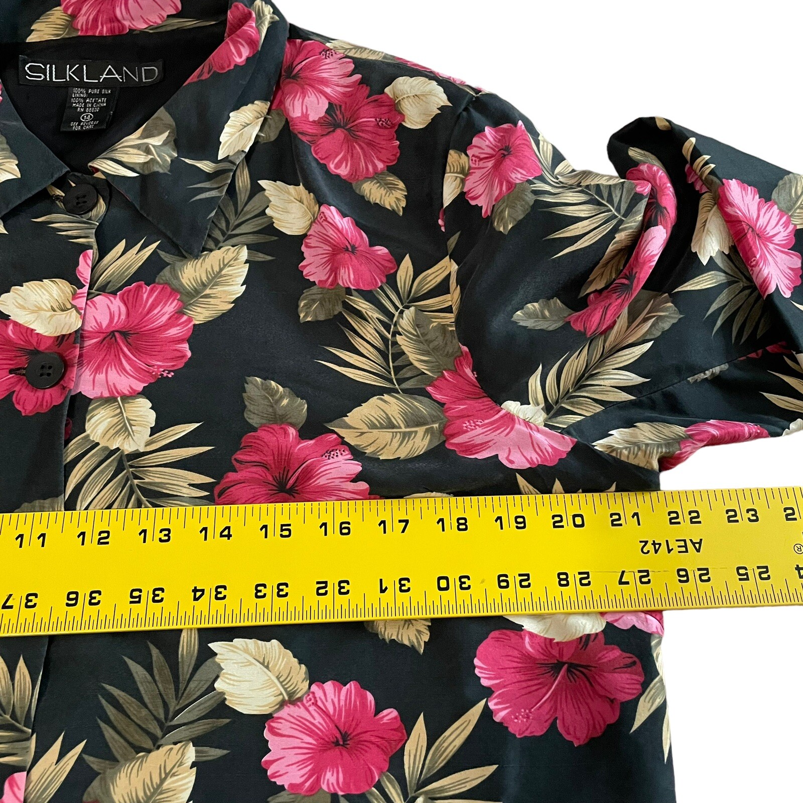 Silk Land Shirt Women Blouse Size 14 Pure Silk Hawaii Floral Short Sleeve