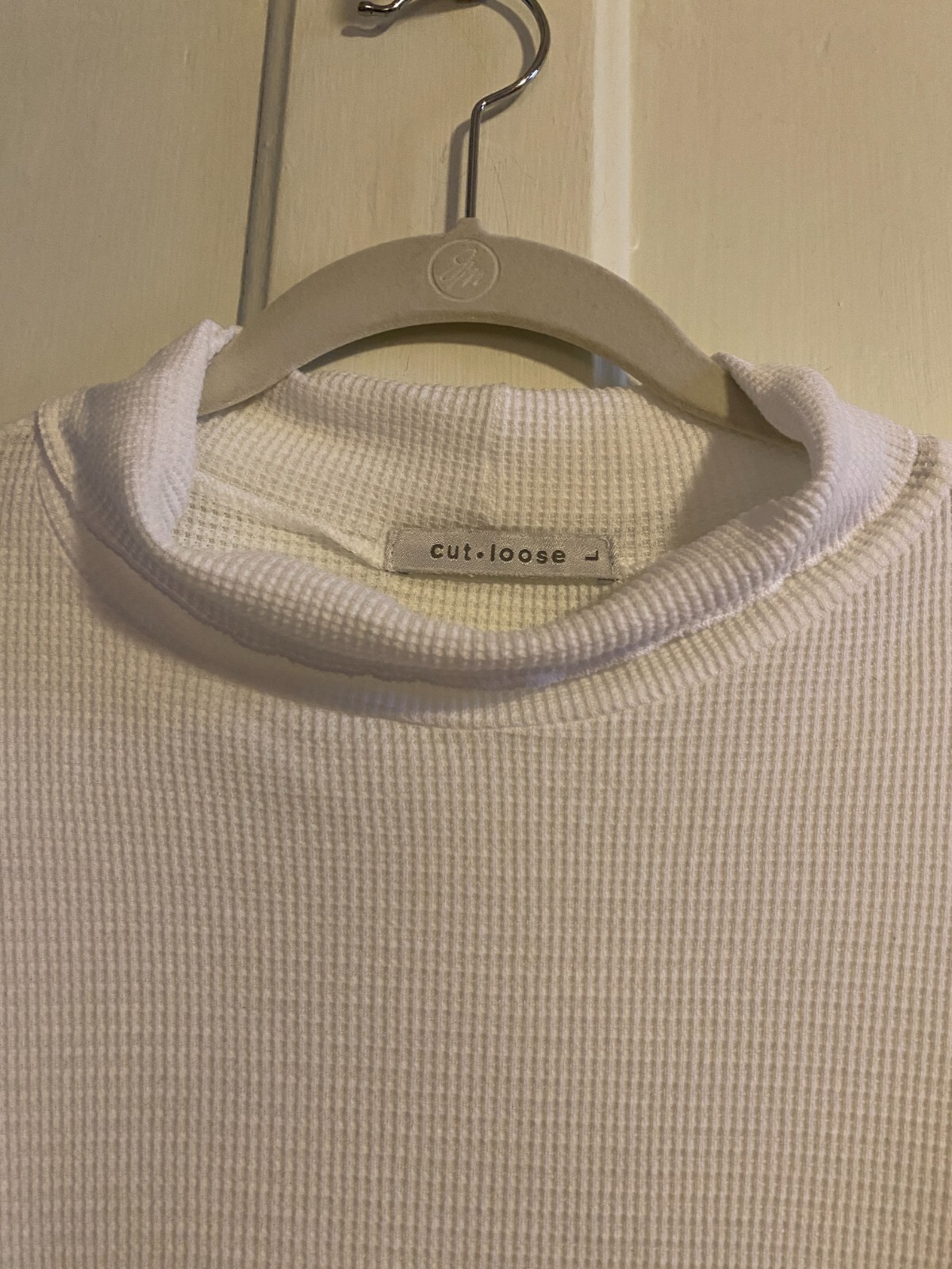 cut loose ~ waffle weave mock turtle tee ~ l/s ~ cotton tencel blend ~ white ~ L