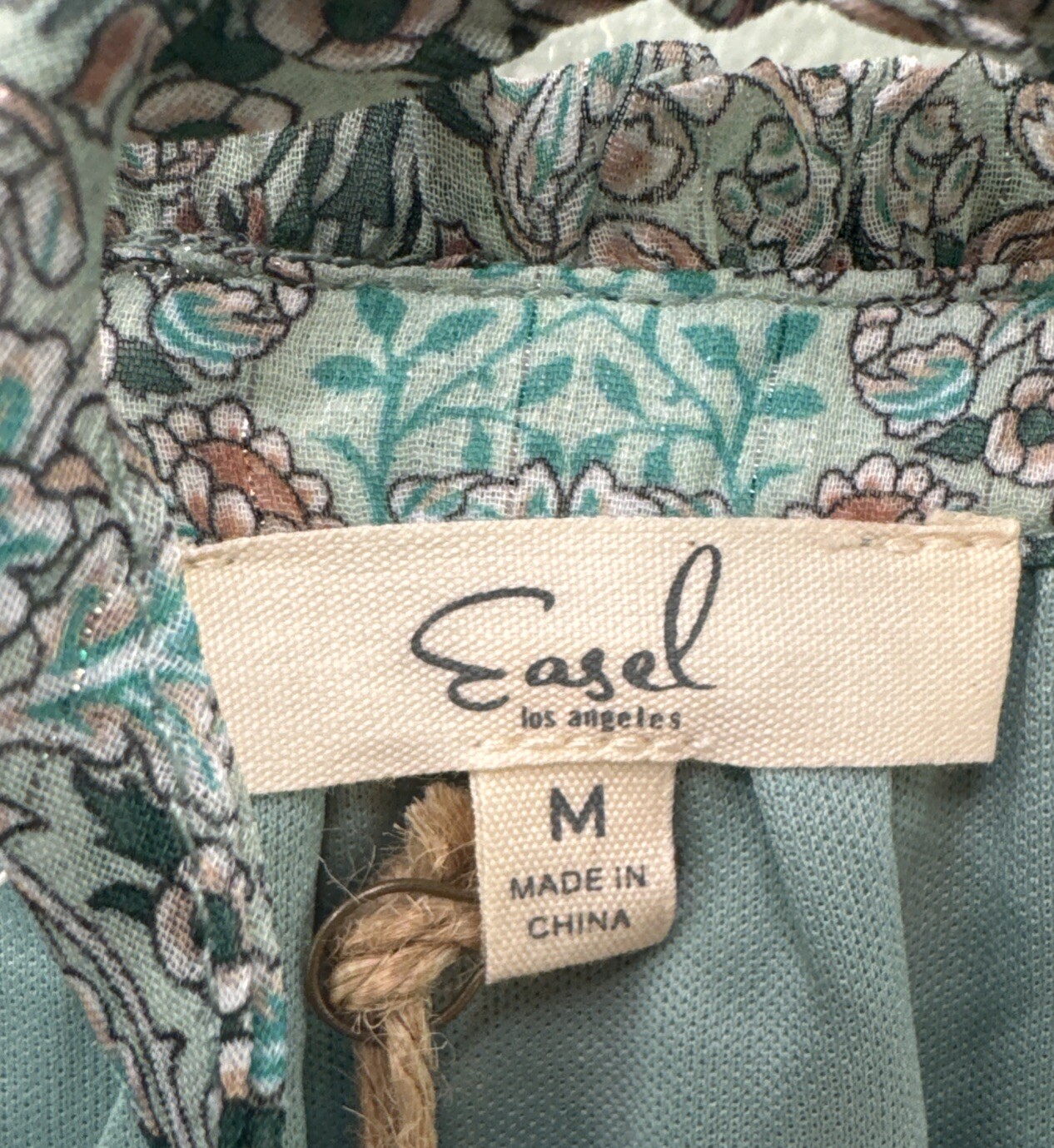 Easal Floral Blouse NWT Size Med