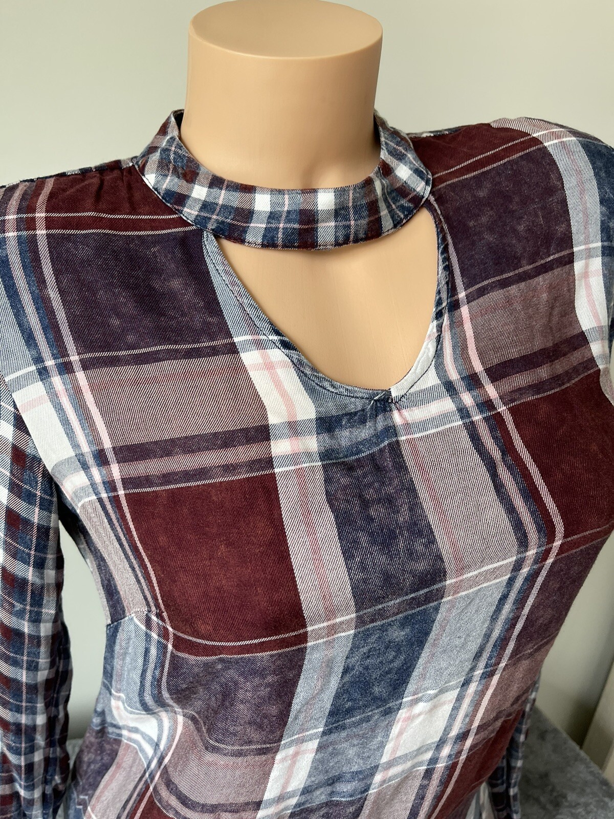 90s Grunge Plaid Choker Neck Top XS Burgundy Blue Rayon Fall Goth Indie Boho