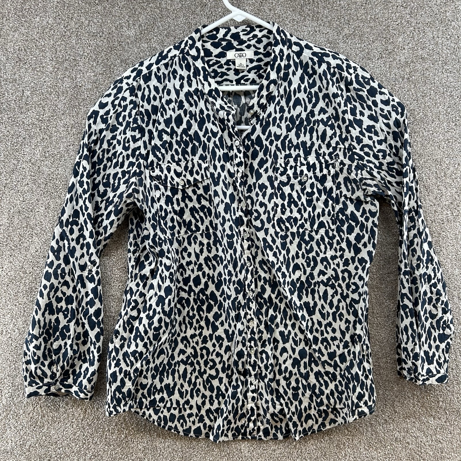 Cato Women’s Button Up Size XL White Black Zebra Print Collared Long Sleeve
