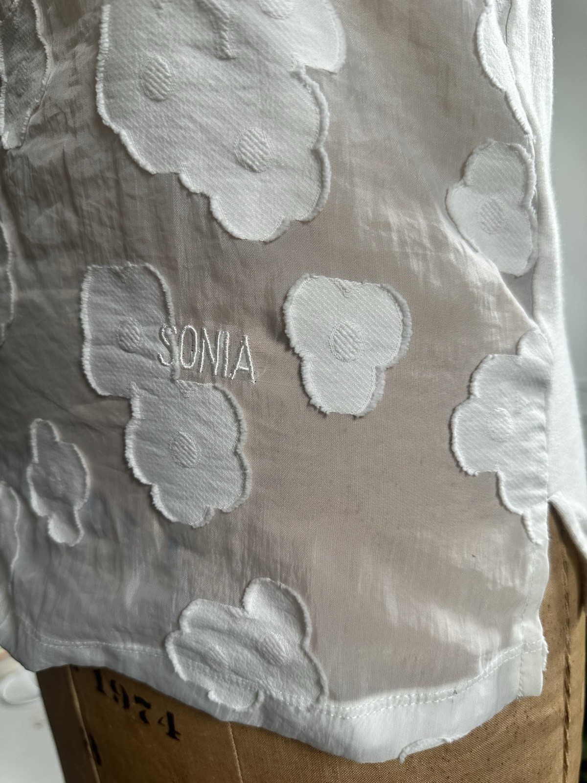 Designer Sonia By Sonia Rykiel Sheer Flower Women’s Top White Chiffon