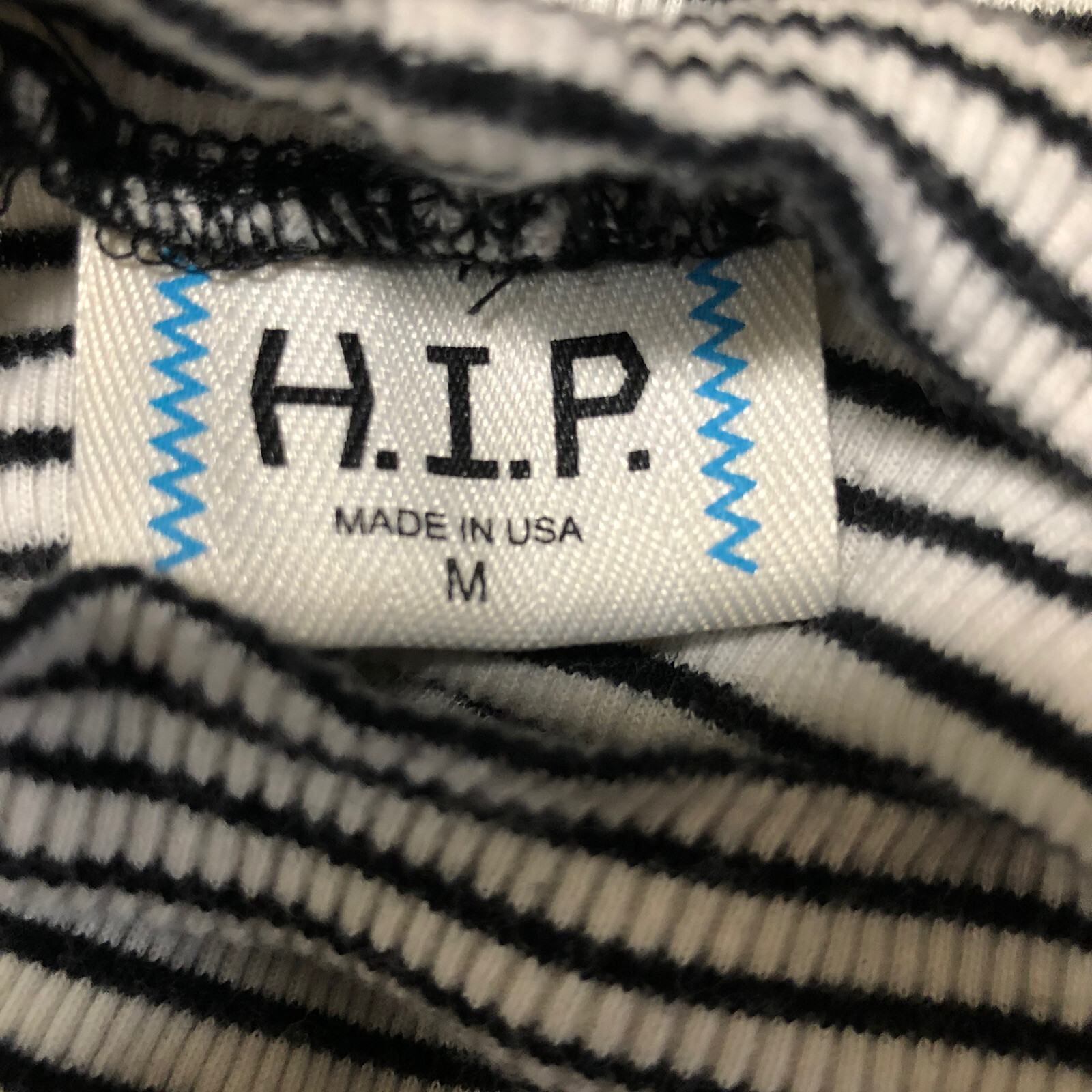 H.I.P. Fitted Striped Sleeveless Top / Junior’s Medium / White & Black