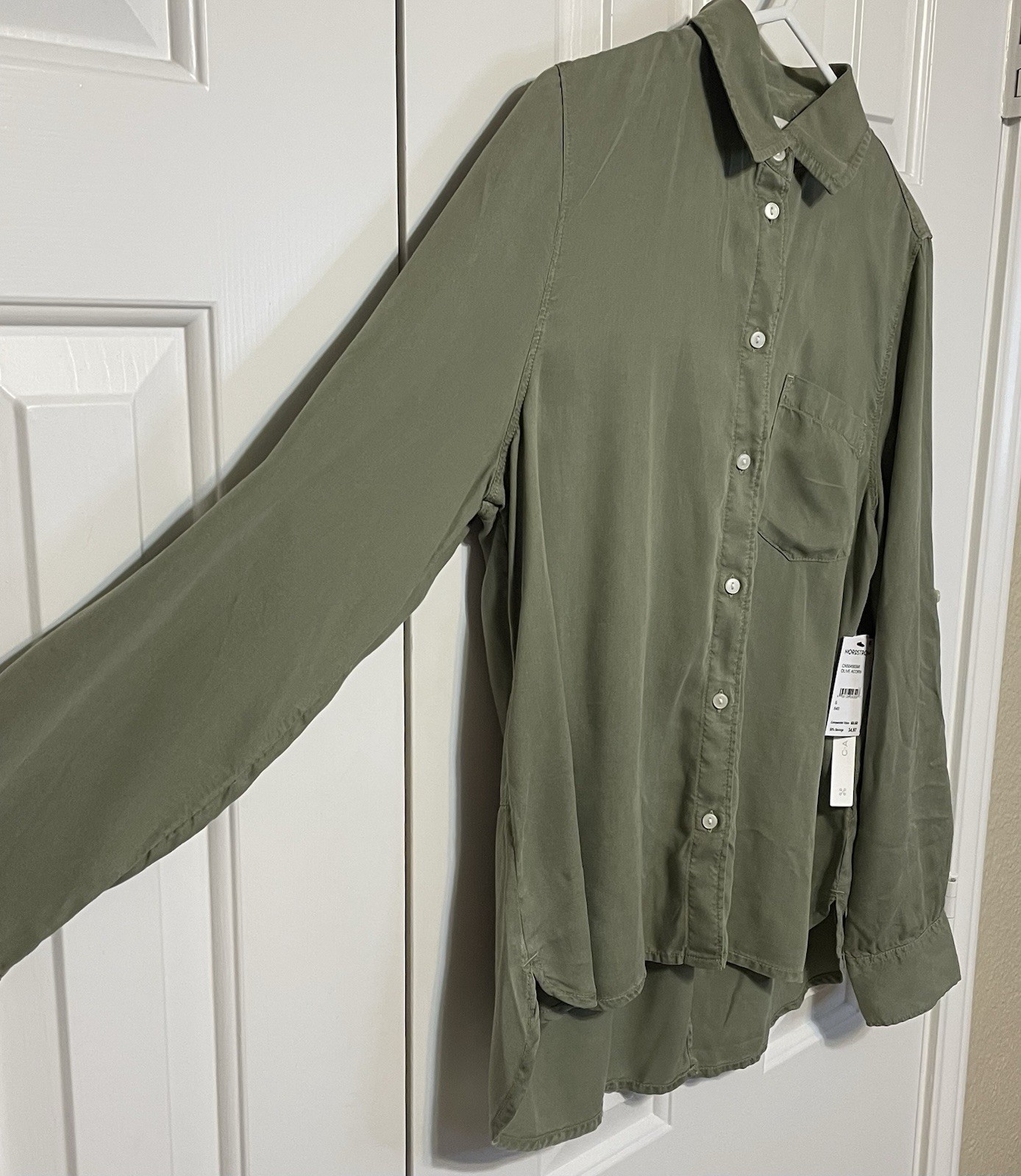 NWT Caslon Olive Green Women’s Roll Tab Sleeve Button Down Blouse Small Hi Low