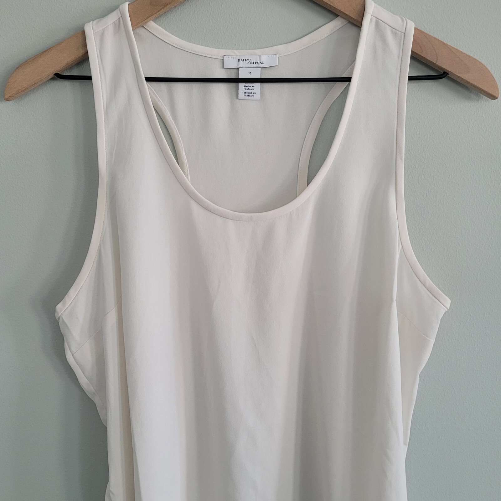 Daily Ritual Top Womens Size 10 Ivory Sleeveless Blouse Tank
