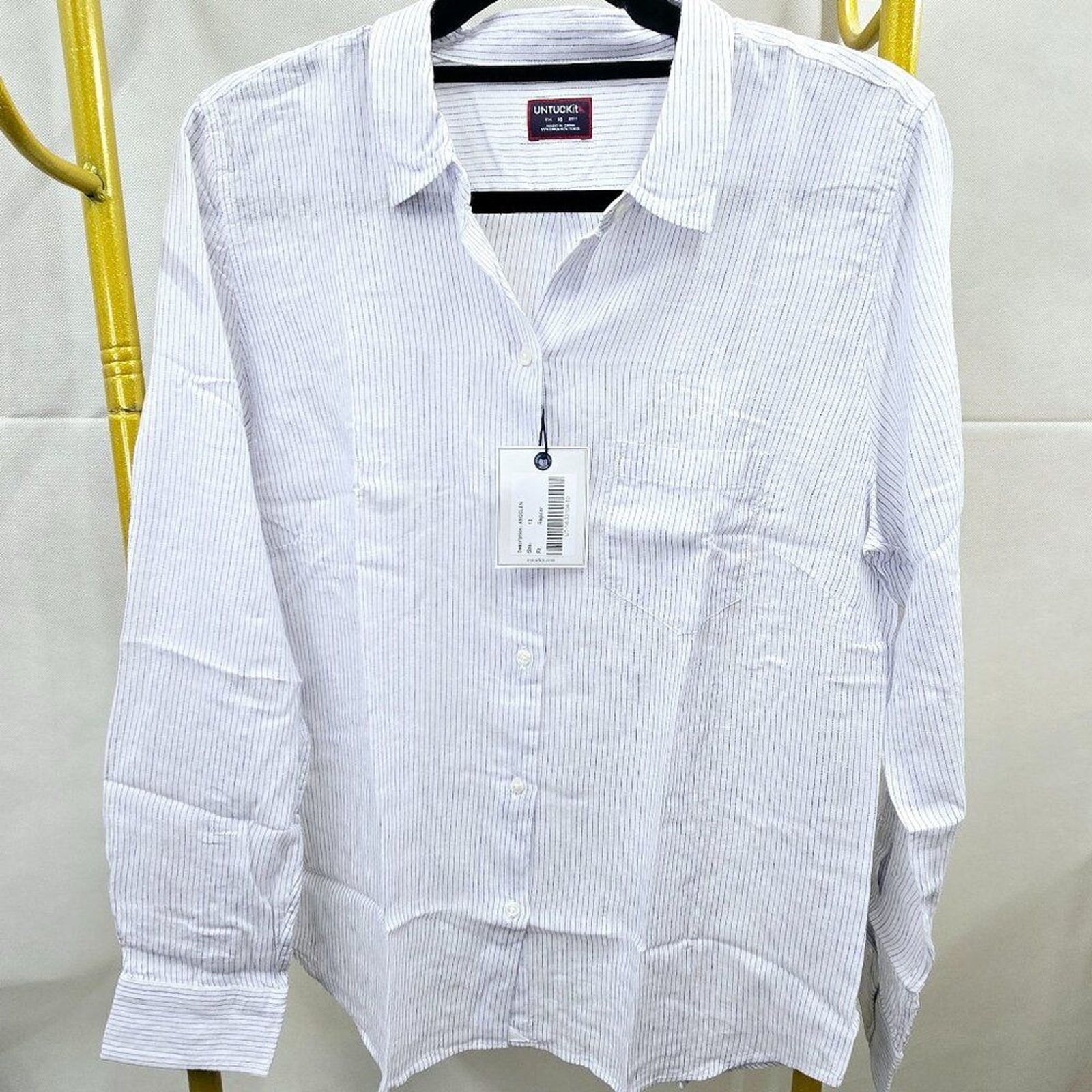 NWT UNTUCKit ANGELEN BLUE WHITE PINSTRIPE 55% COTTON 45% TENCEL COLLARED SHIRT 0