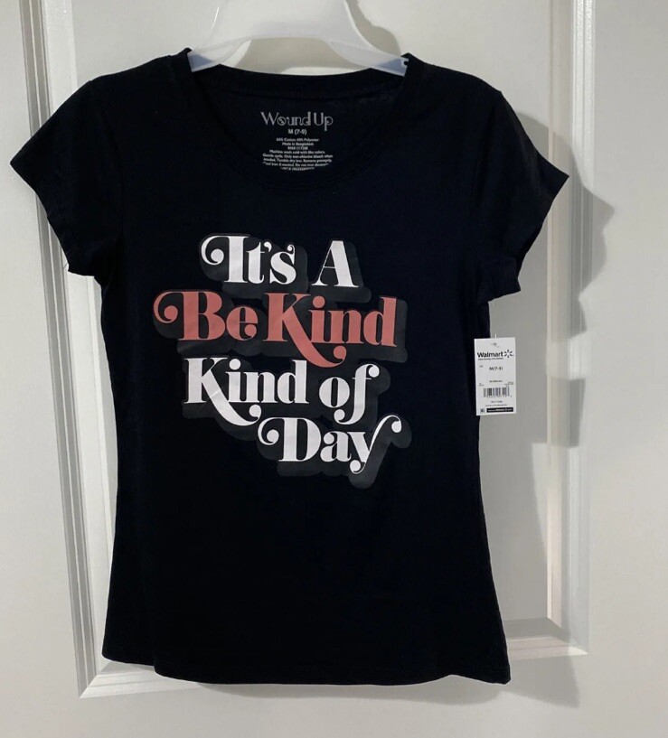 Junior’s Wound Up T-Shirt “it’s A Be Kind Kind Of Day” Black Sz Med (7-9) NWT