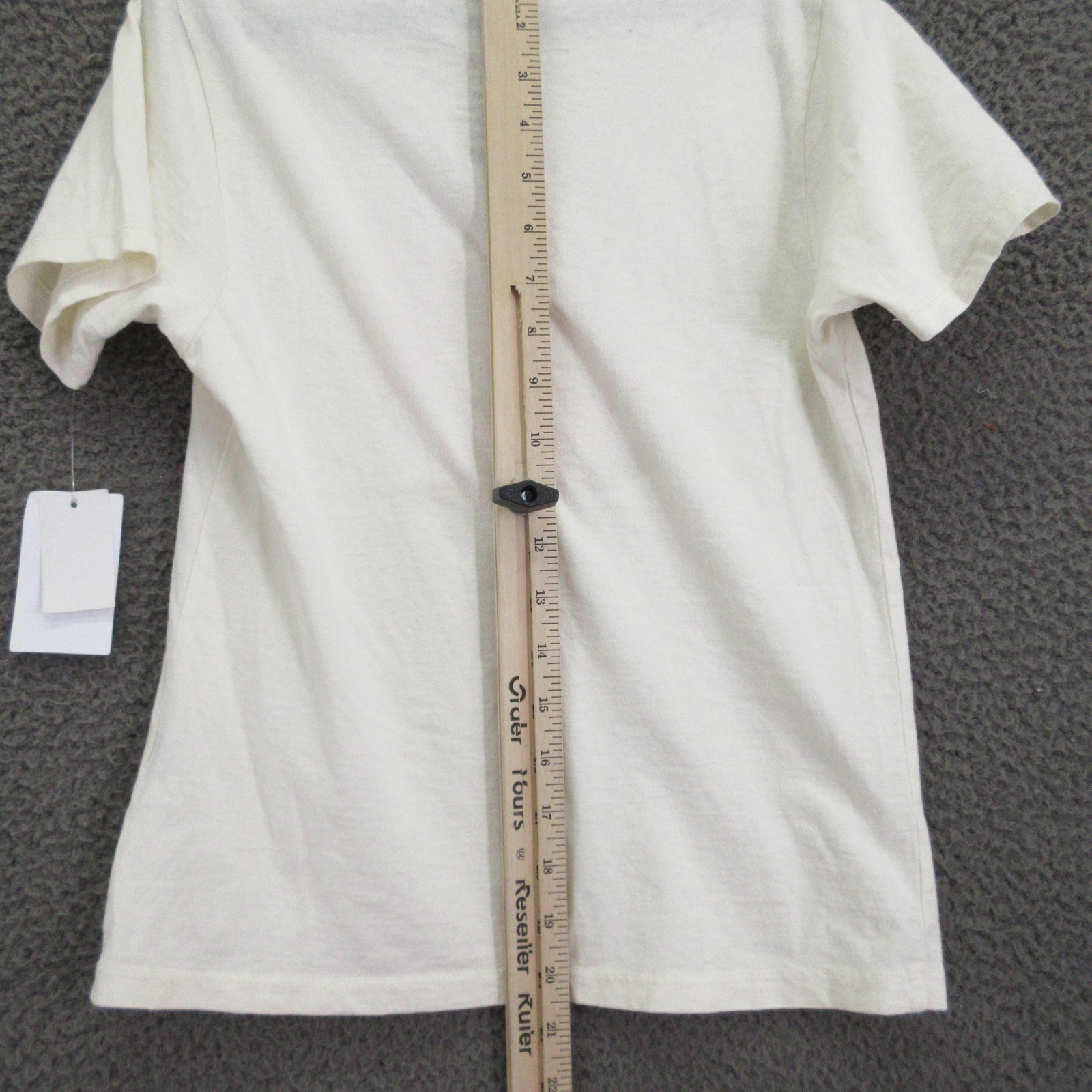Hi-Res Shirt Womens Medium White Share The Love Heart Graphic Tee Nordstrom