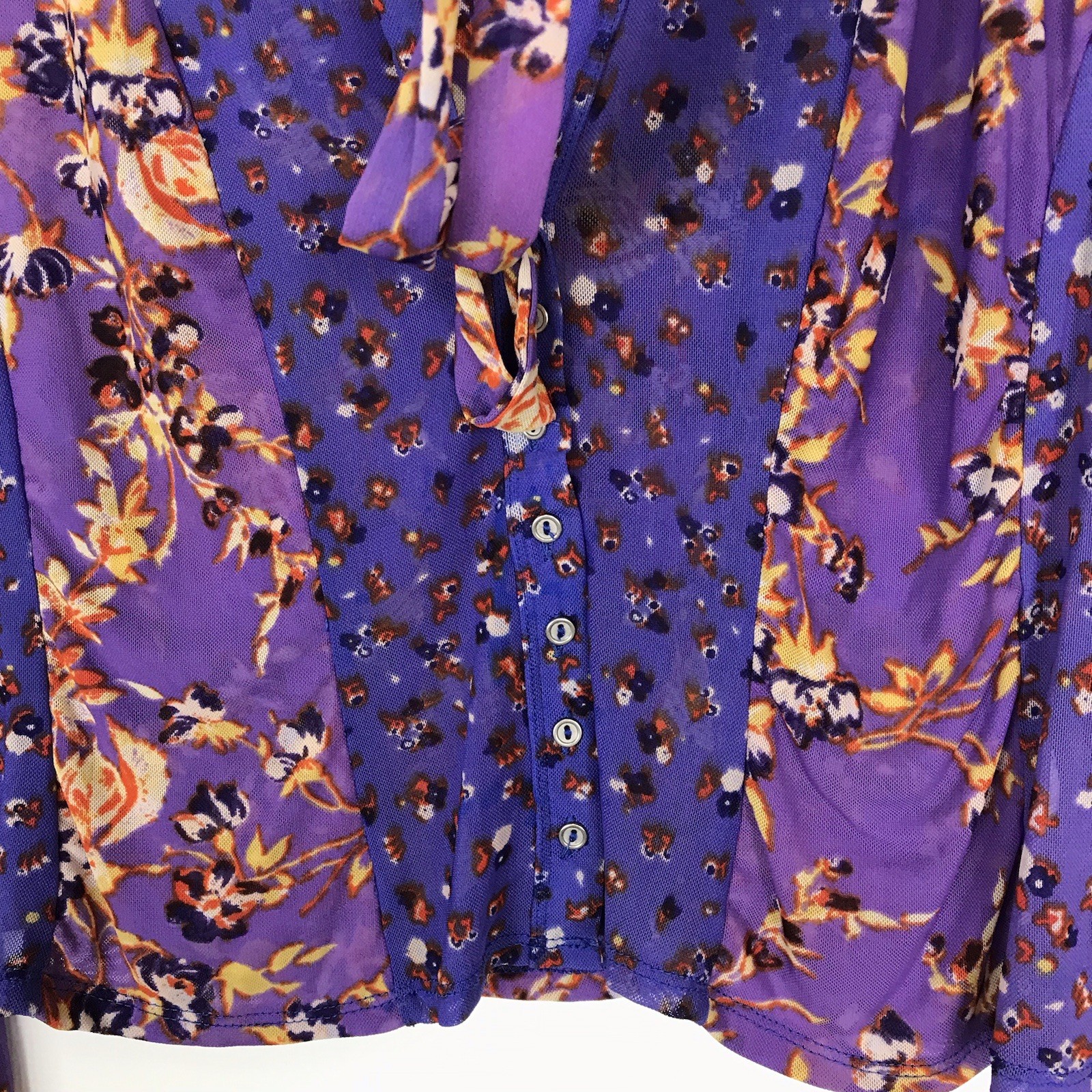 Free People Floral Long Sleeve V-Neck Button Bell Sleeve Mesh Top Tie Size Large