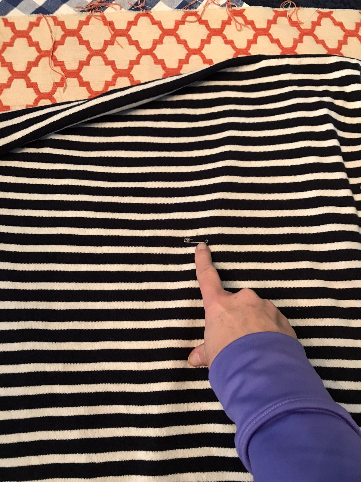 TALBOTS ONE SIZE Coastal Nautical Blue White Striped Knit Shawl/Wrap Preppy