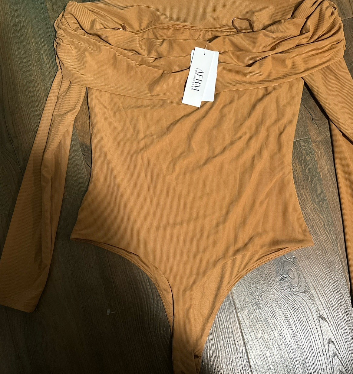 AFRM NWT Noah Long Sleeve Drape Shoulder Bodysuit Tan Brown Size Medium