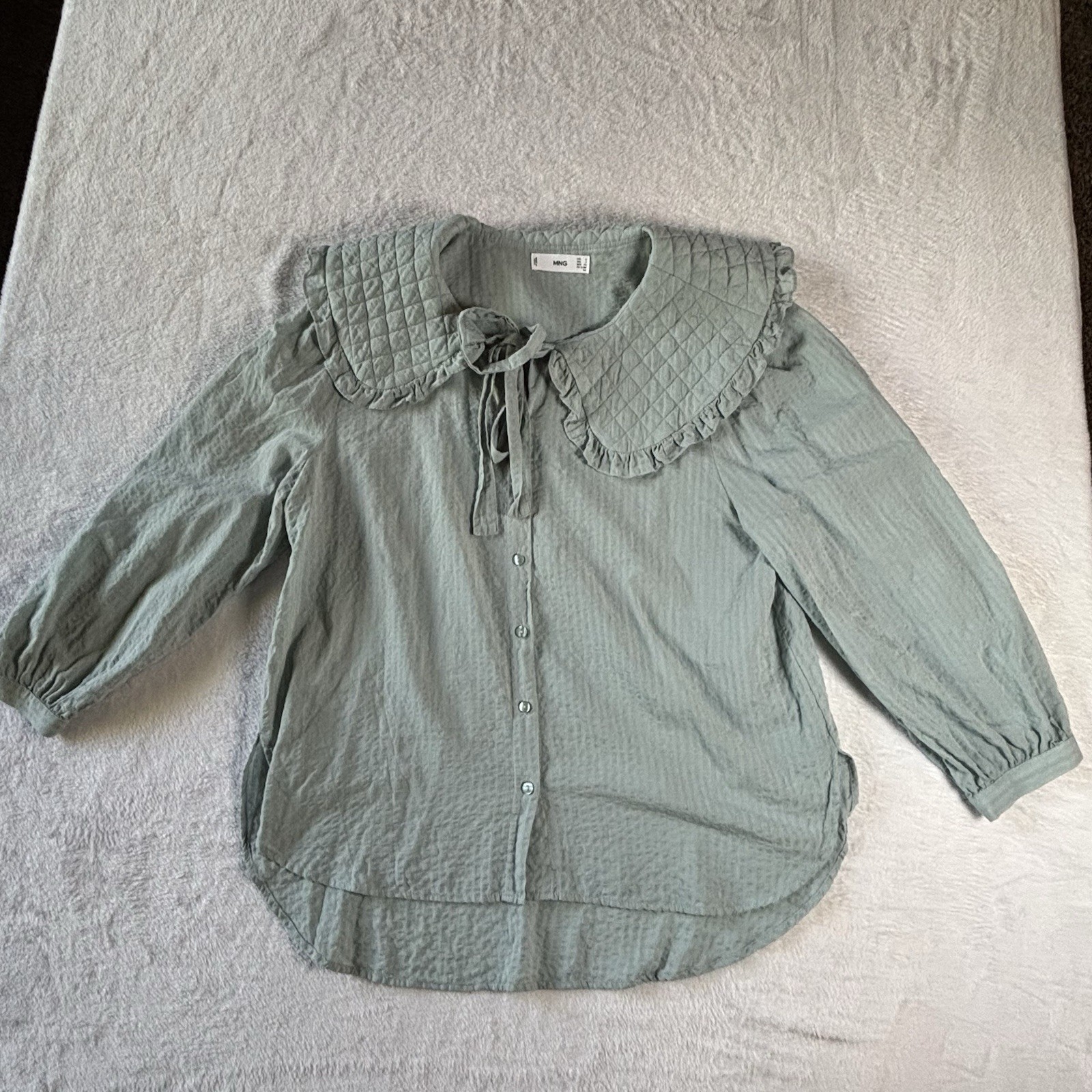 MNG Mango Green Bottom Down blouse Size S Oversize Ruffled Quilted Collard -tie