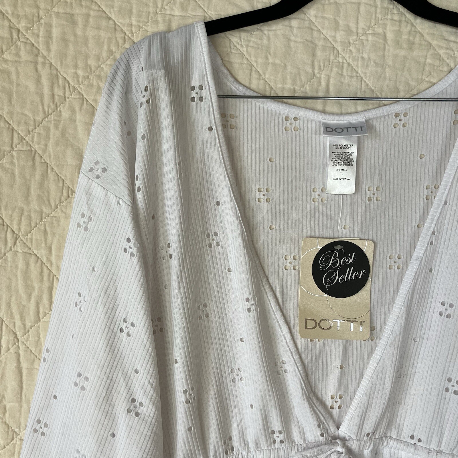 Dotti Womens Blouse White Eyelet 3/4 Sleeve V-Neck Size XL New With Tags