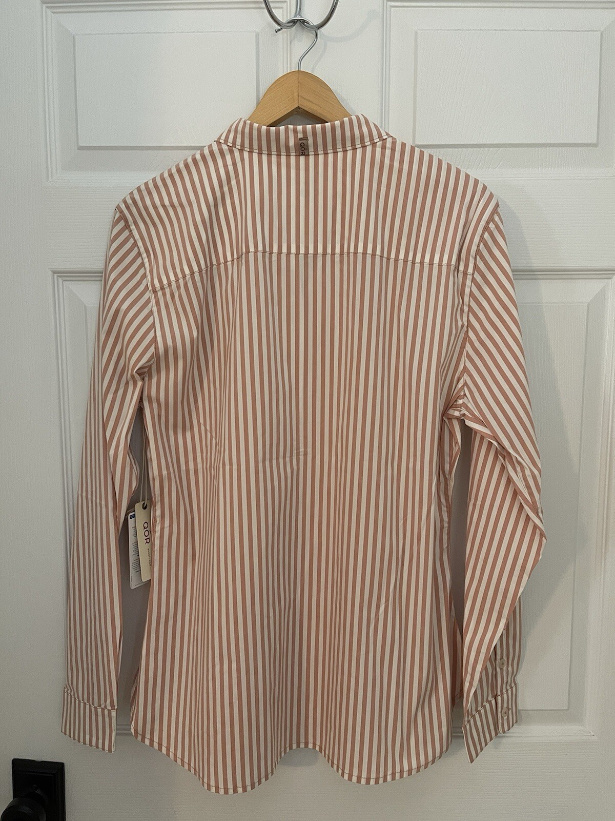 QOR New Womens XL Pink White Stripe Collared Shirt Odor Control NWTags Classic