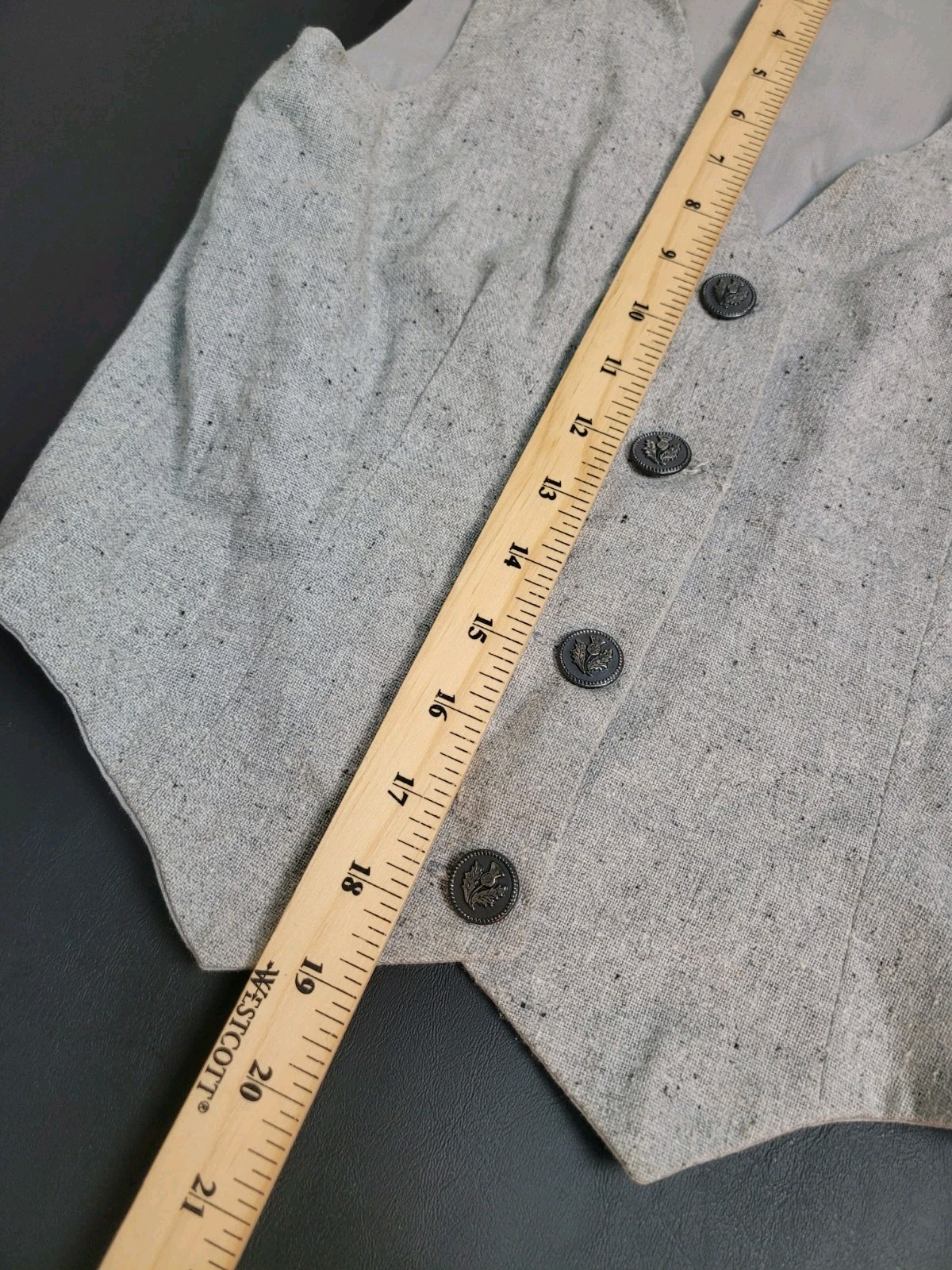 Unbranded Women’s Linen Cotton Best Small Gray Button *see spot*