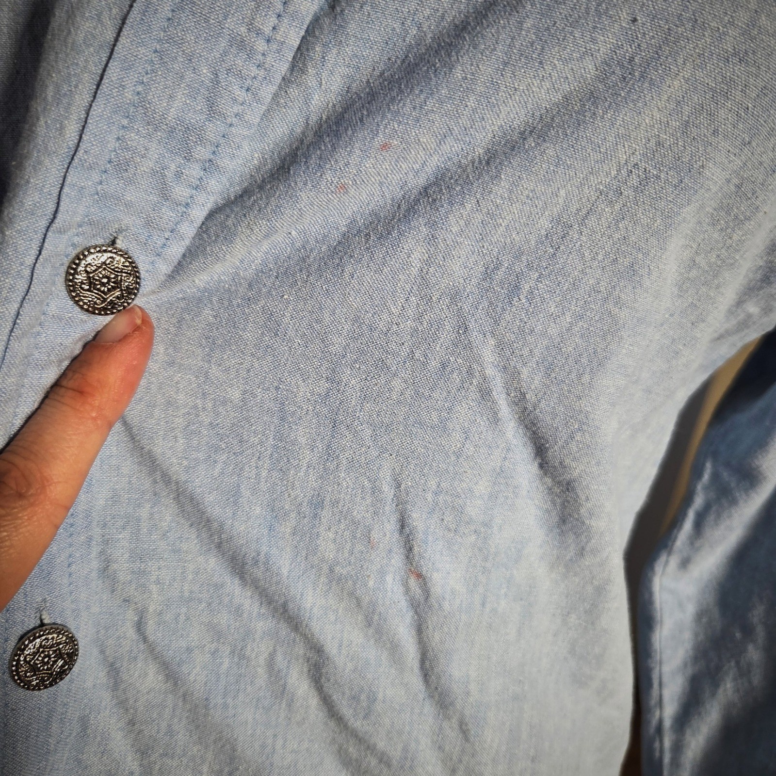 Vintage 90s I Heart Cowboys Out West Western Chambray Concho Shirt Light Blue
