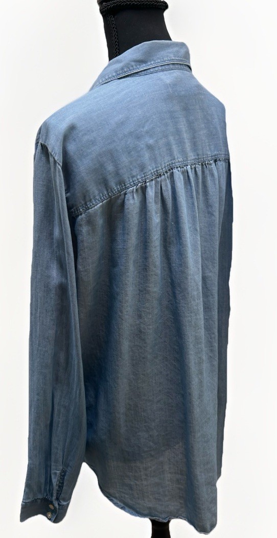 LOFT Light Wash Chambray Lyocell Button Front Shirt Womens L