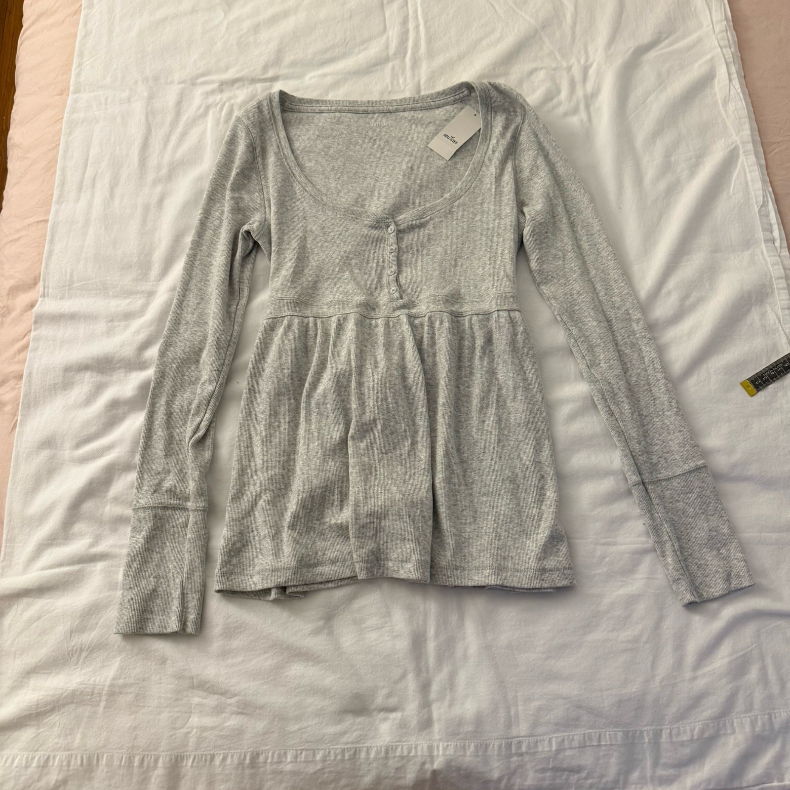 Hollister Women Gray Rib Knit Henley Button Long Sleeve Stretch Top Size L