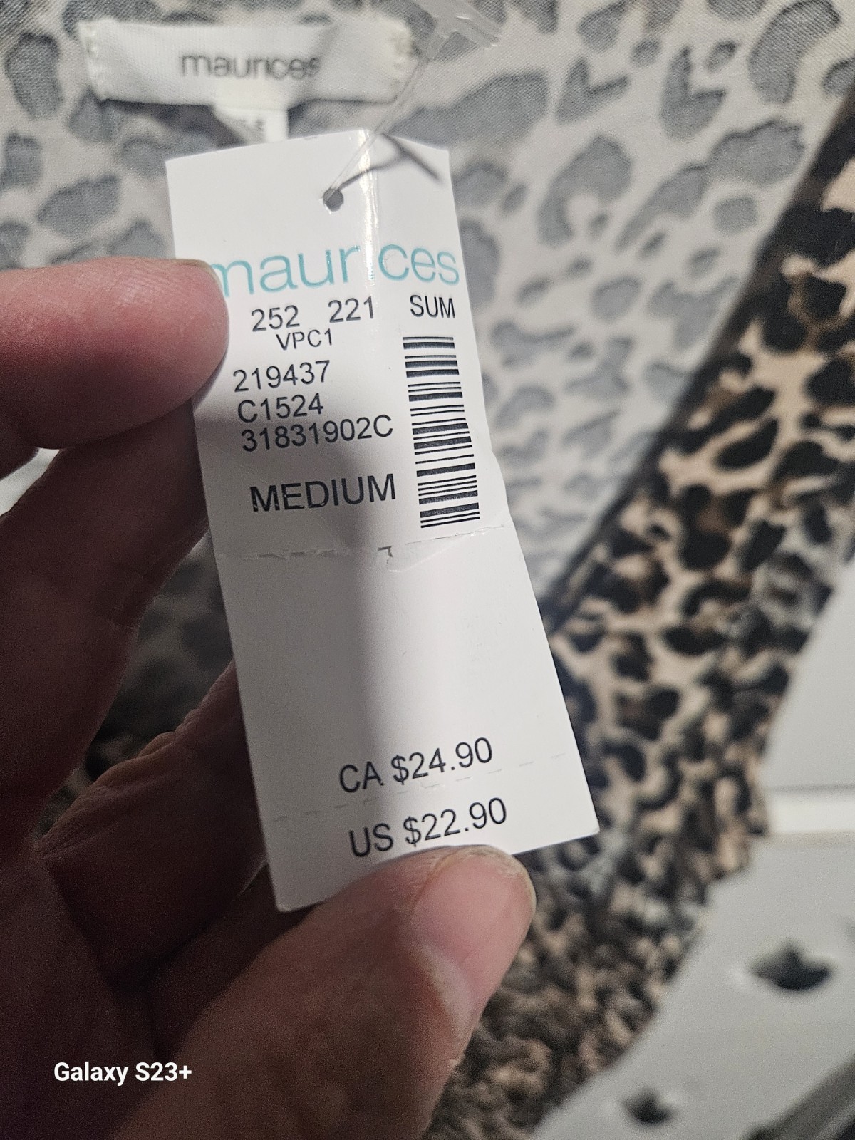 Maurices Super cute tank Medium Leopard Great for Layering too, has stretch NEW
