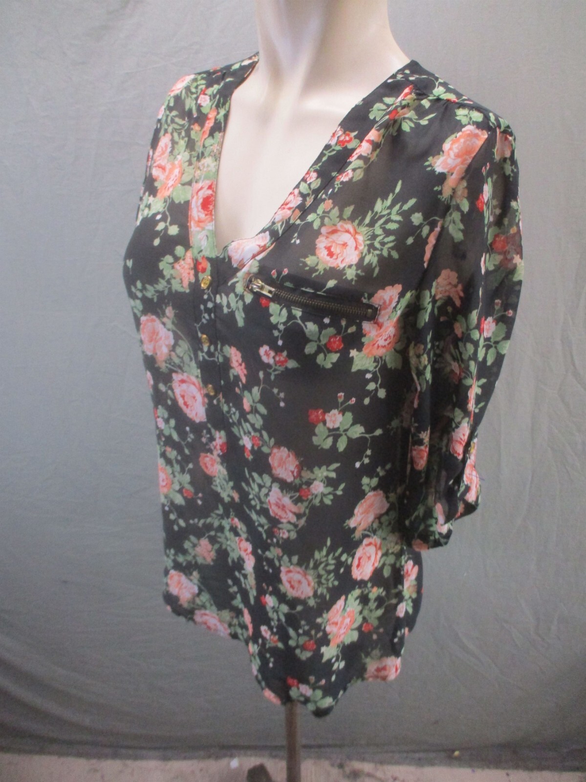 Justify Size S Womens Zip Pocket 1/2 Button V-Neck Short Sleeve Flowy Tunic 982
