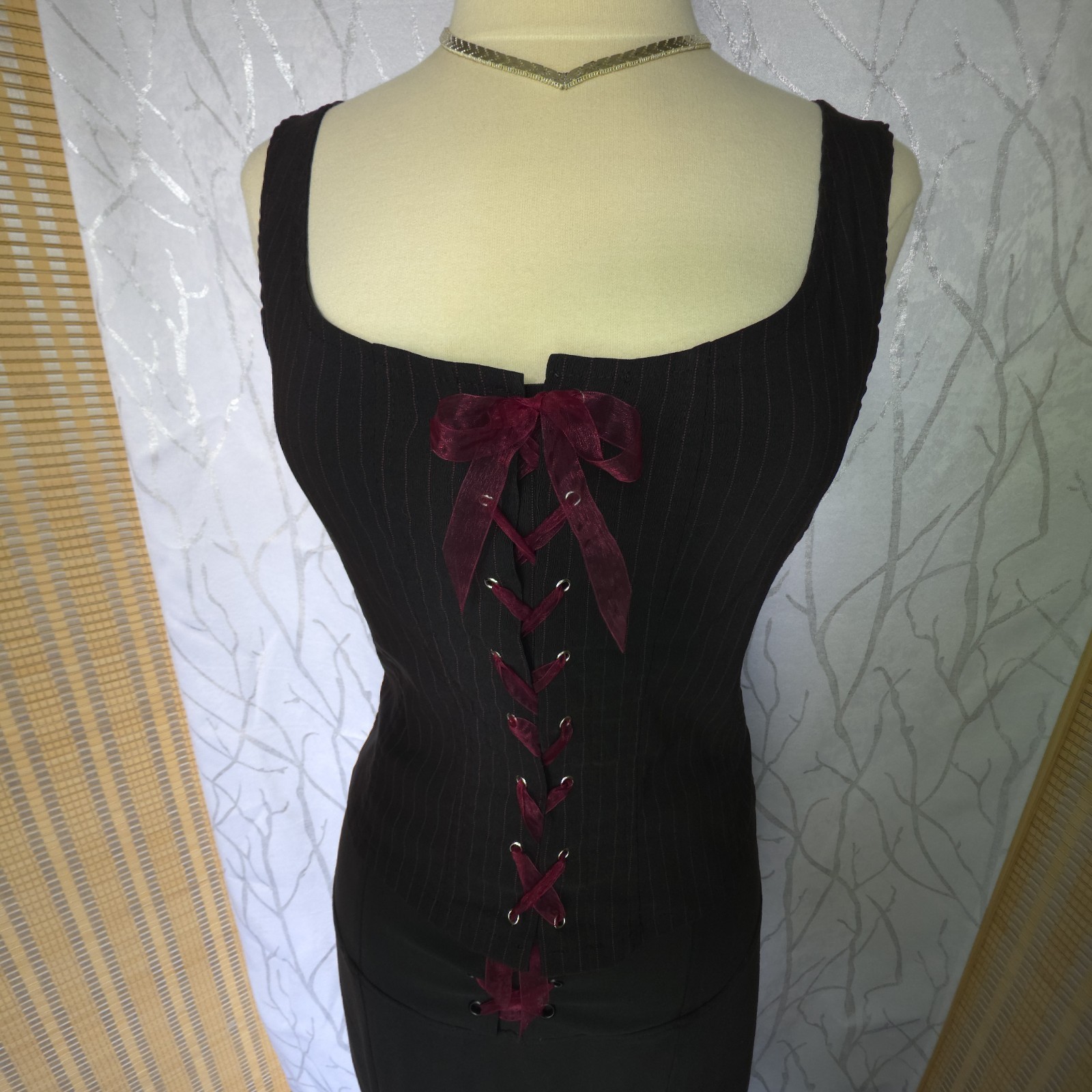 Vintage 90s y2k 2000s Corset Vest Top Black & Red Pinstripe Whimsygoth Office