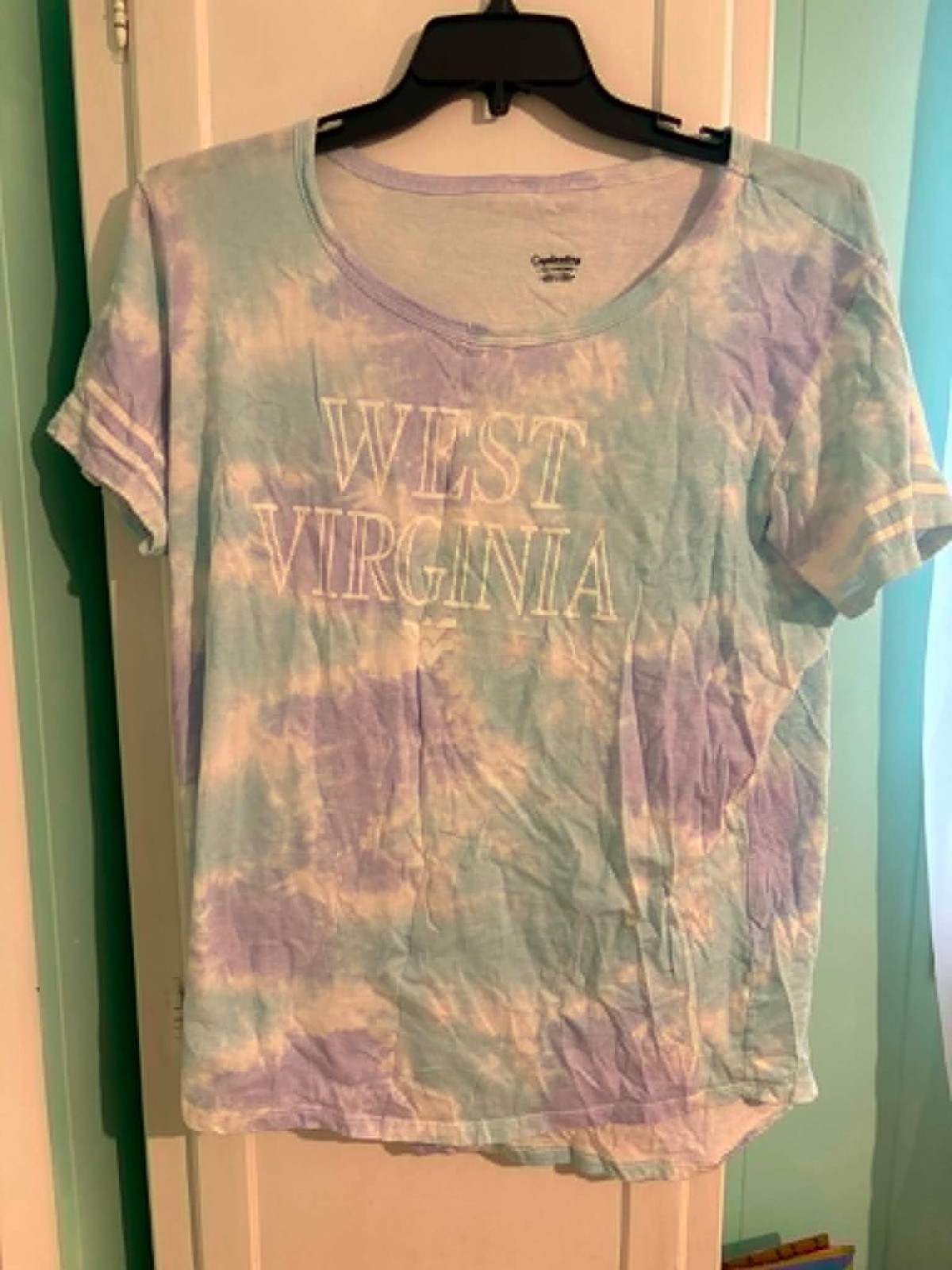 Captivating Short Sleeve Tie Dye Short Sleeve “West Virginia” Top – Women’s 2XL