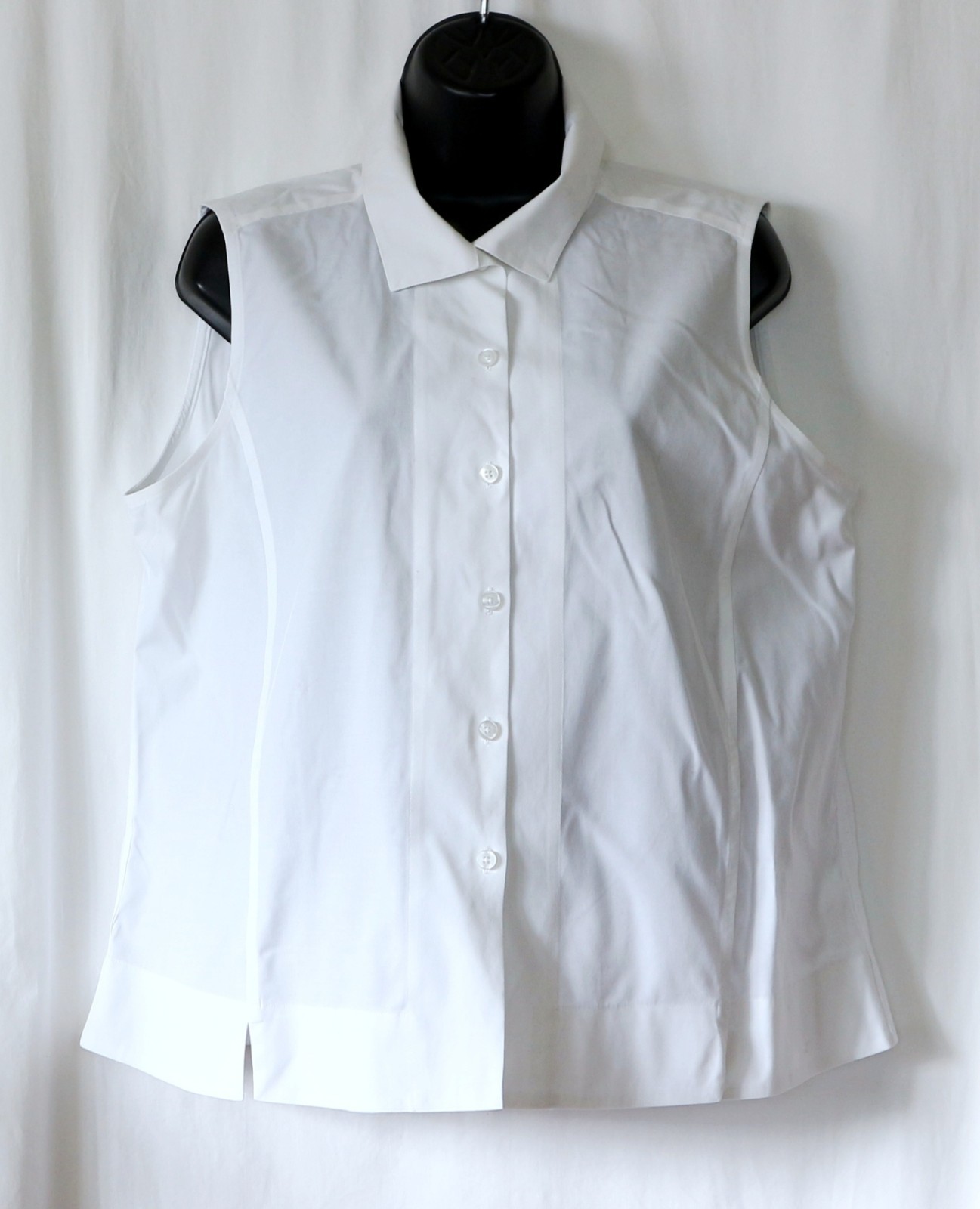 TALBOTS Slvlss White Wrinkle Resistant Blse 41 In Chst 24 In Lng Sz 14 EXC