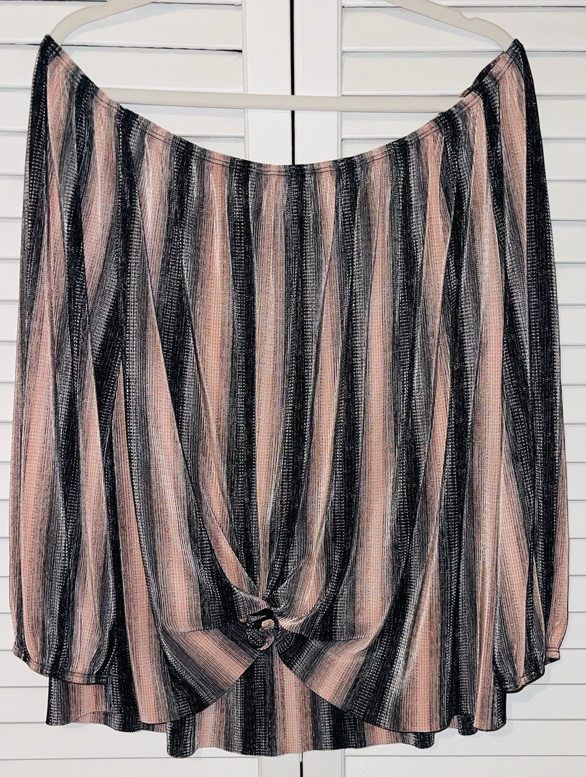 Off Shoulder Shirt Shimmer Striped Front Knot Black Pink Silver Women’s XL