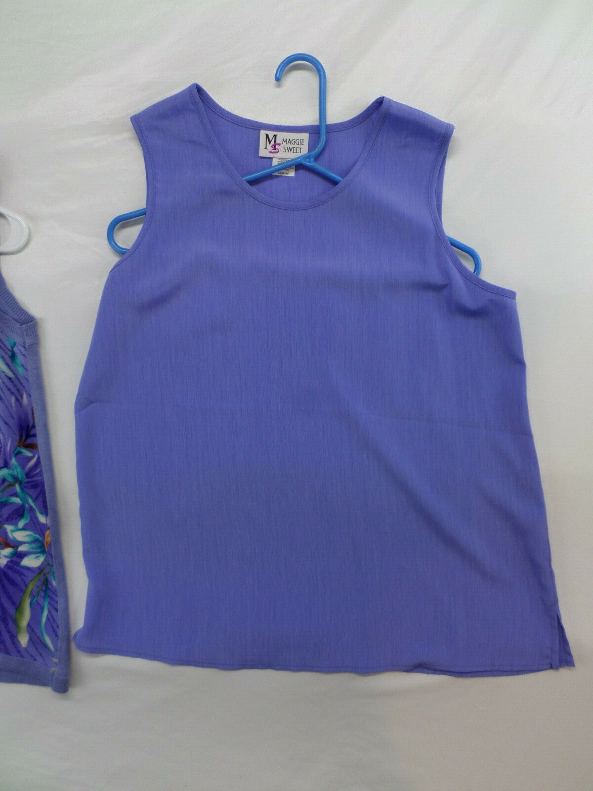 2 Maggie Sweet Purple Floral Sleeveless Shirts Women’s Size M NEW